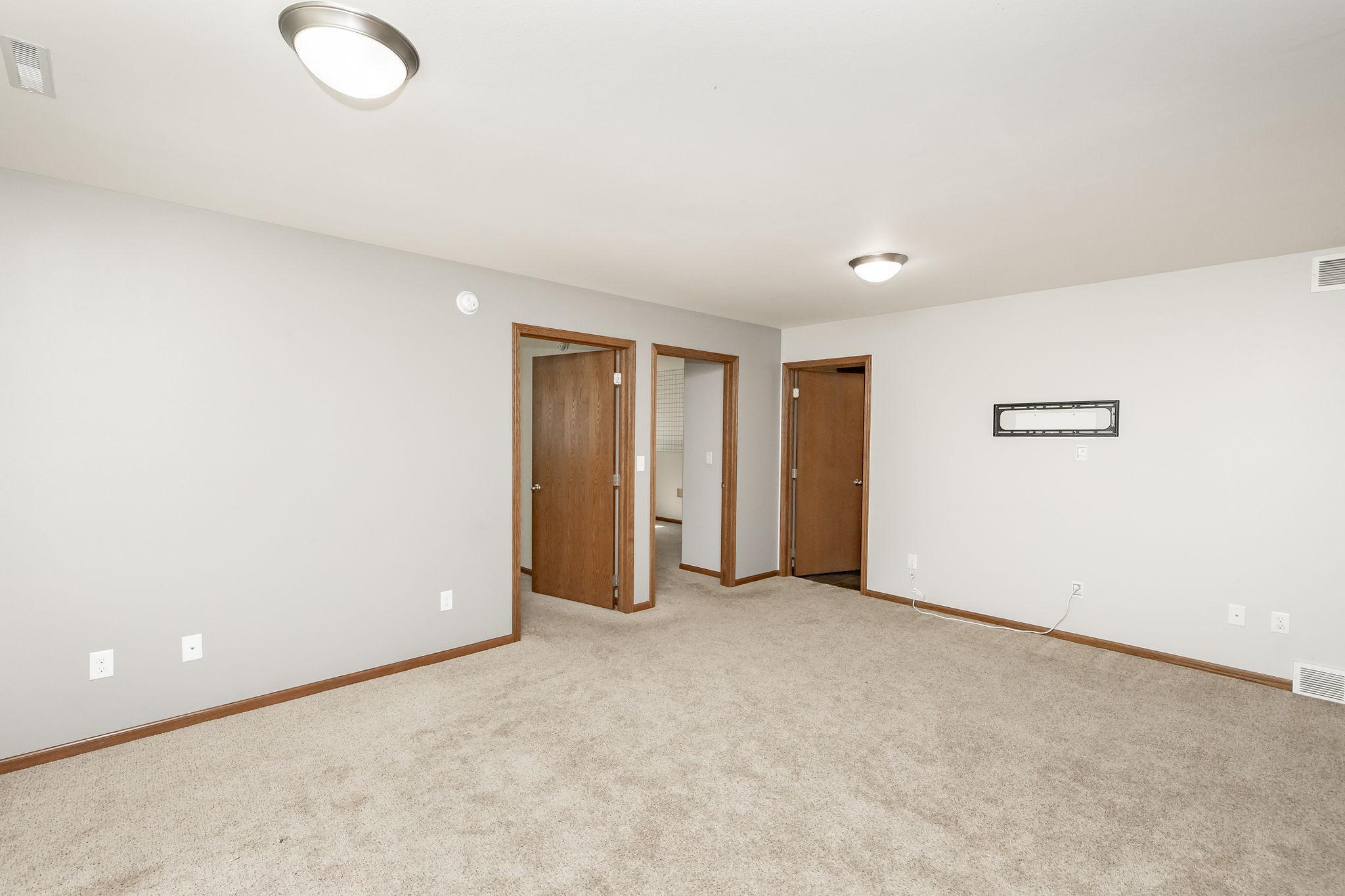 2012 single family home for sale at 4017 9th Street S in Moorhead, MN — 3 bed, 2 bath (photo 29 of 53)