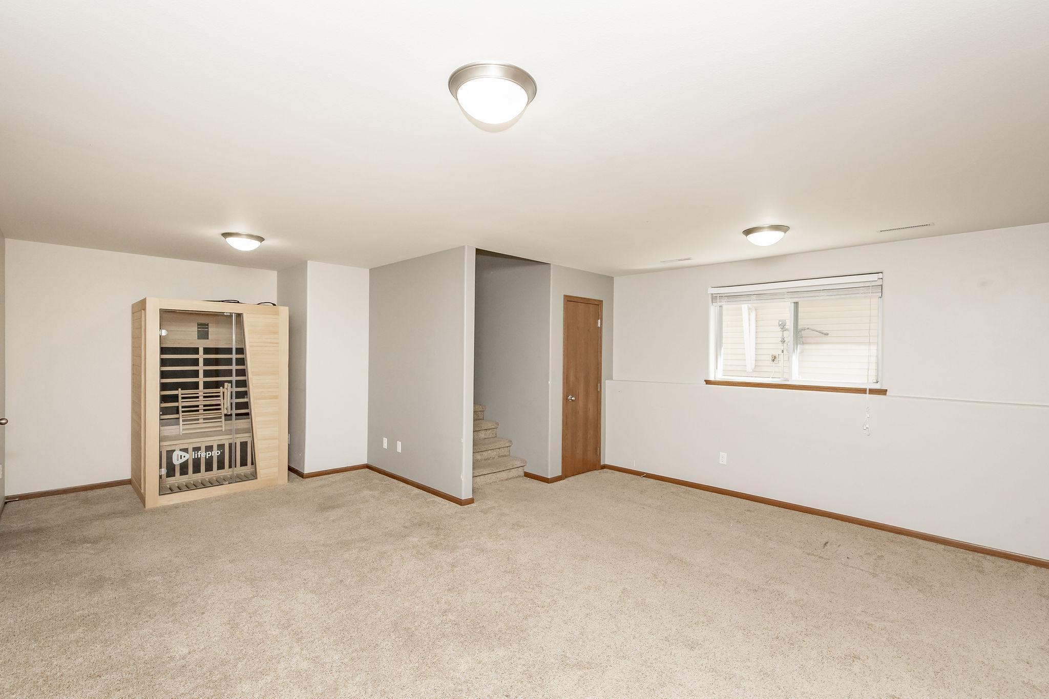 4017 9th Street S, Moorhead MN 56560 - Photo 10 of 16