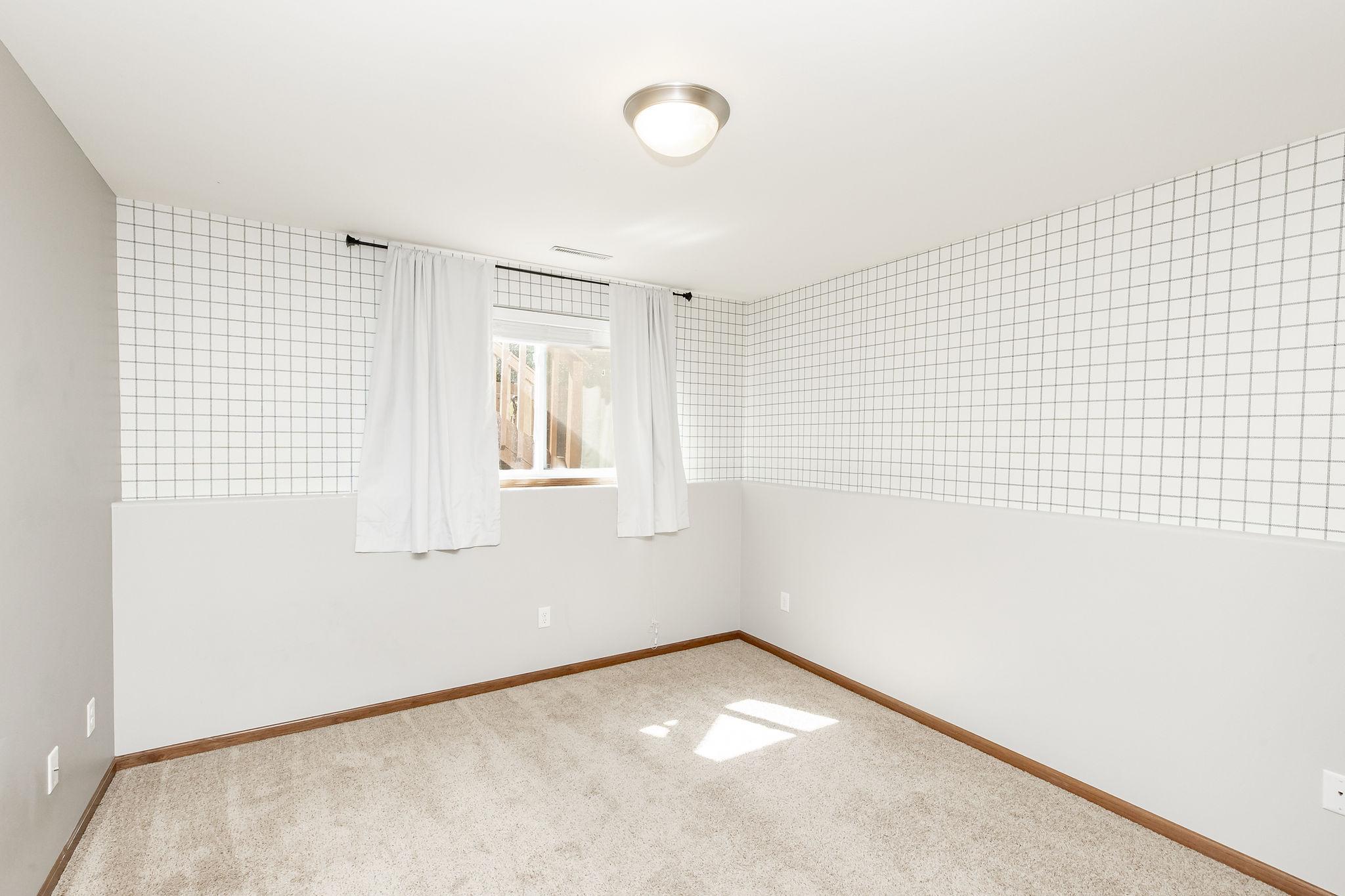 2012 single family home for sale at 4017 9th Street S in Moorhead, MN — 3 bed, 2 bath (photo 34 of 53)