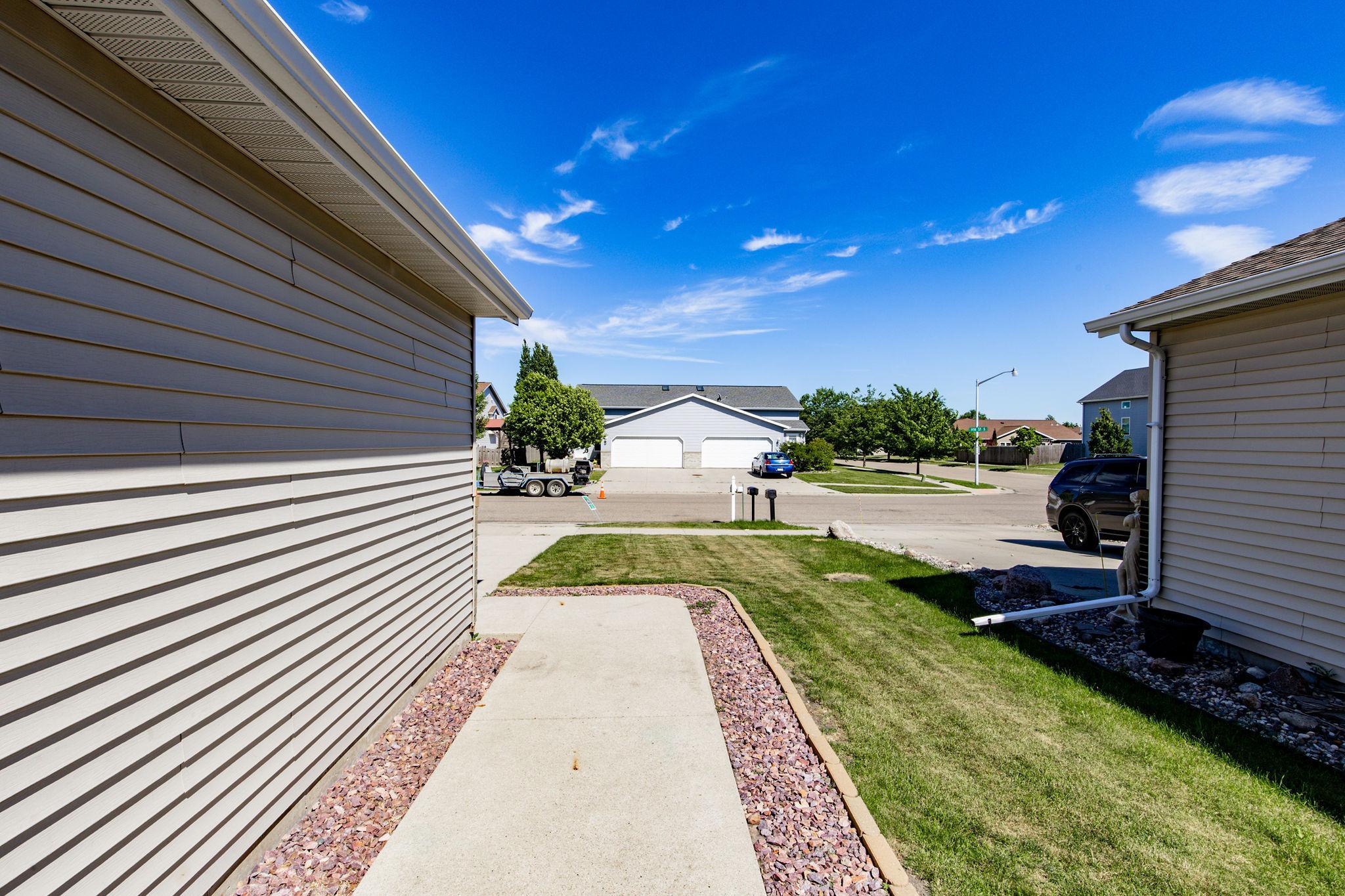 4017 9th Street S, Moorhead MN 56560 - Photo 16 of 16