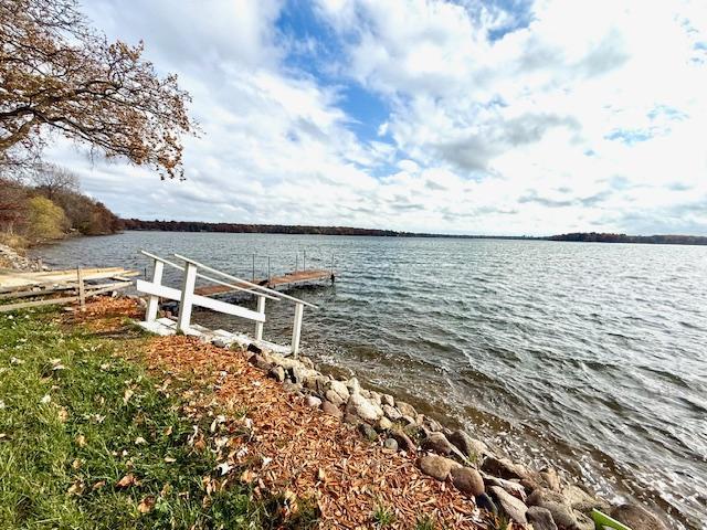 1950 single family home for sale at 22957 N Platte Lake Road in Hillman, MN — 2 bed, 1 bath (photo 4 of 8)