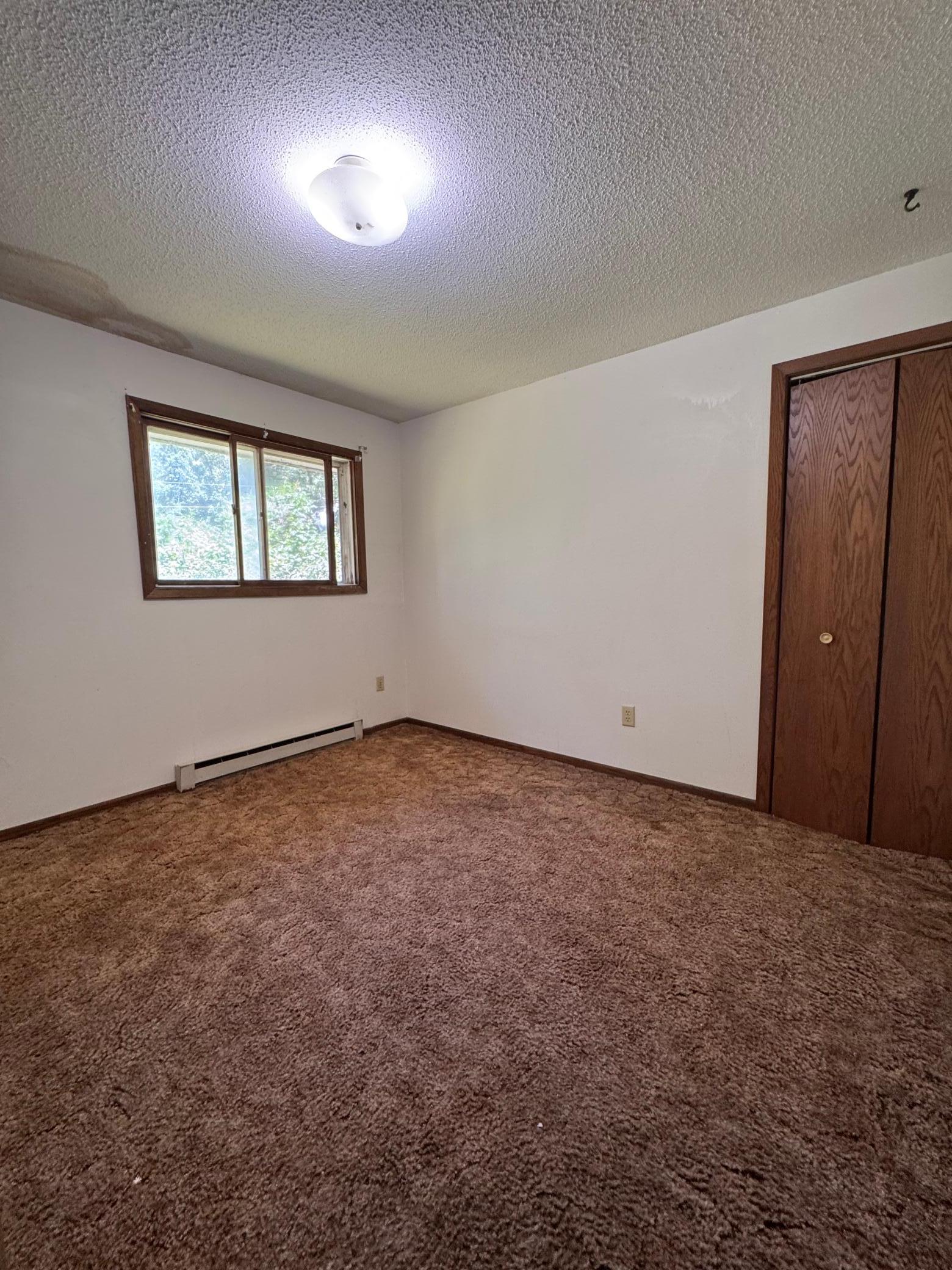 1981 single family home for sale at 8781 Dorothy Avenue in Brainerd, MN — 4 bed, 2 bath (photo 6 of 29)