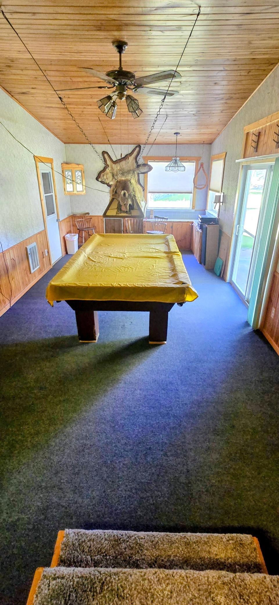 2003 single family home for sale at 17251 East Pine Drive NW in Angle Inlet, MN — 3 bed, 2 bath (photo 11 of 29)