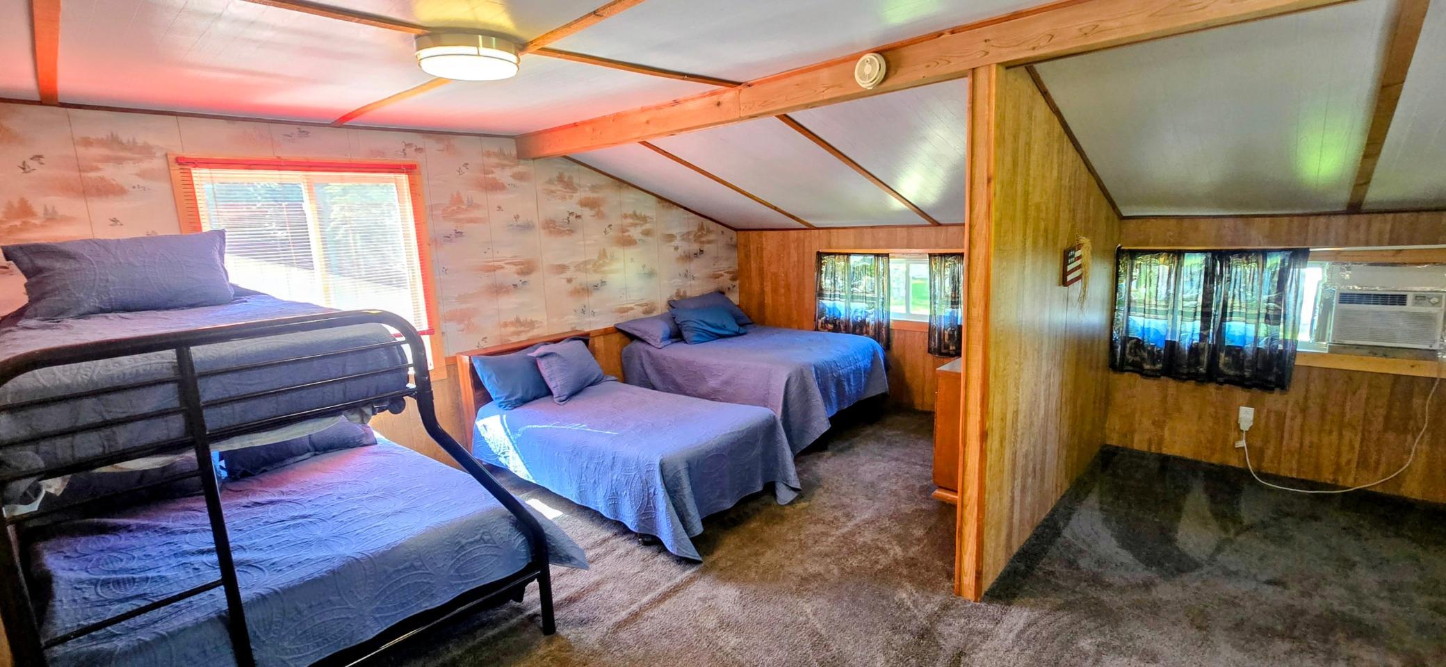 2003 single family home for sale at 17251 East Pine Drive NW in Angle Inlet, MN — 3 bed, 2 bath (photo 17 of 29)