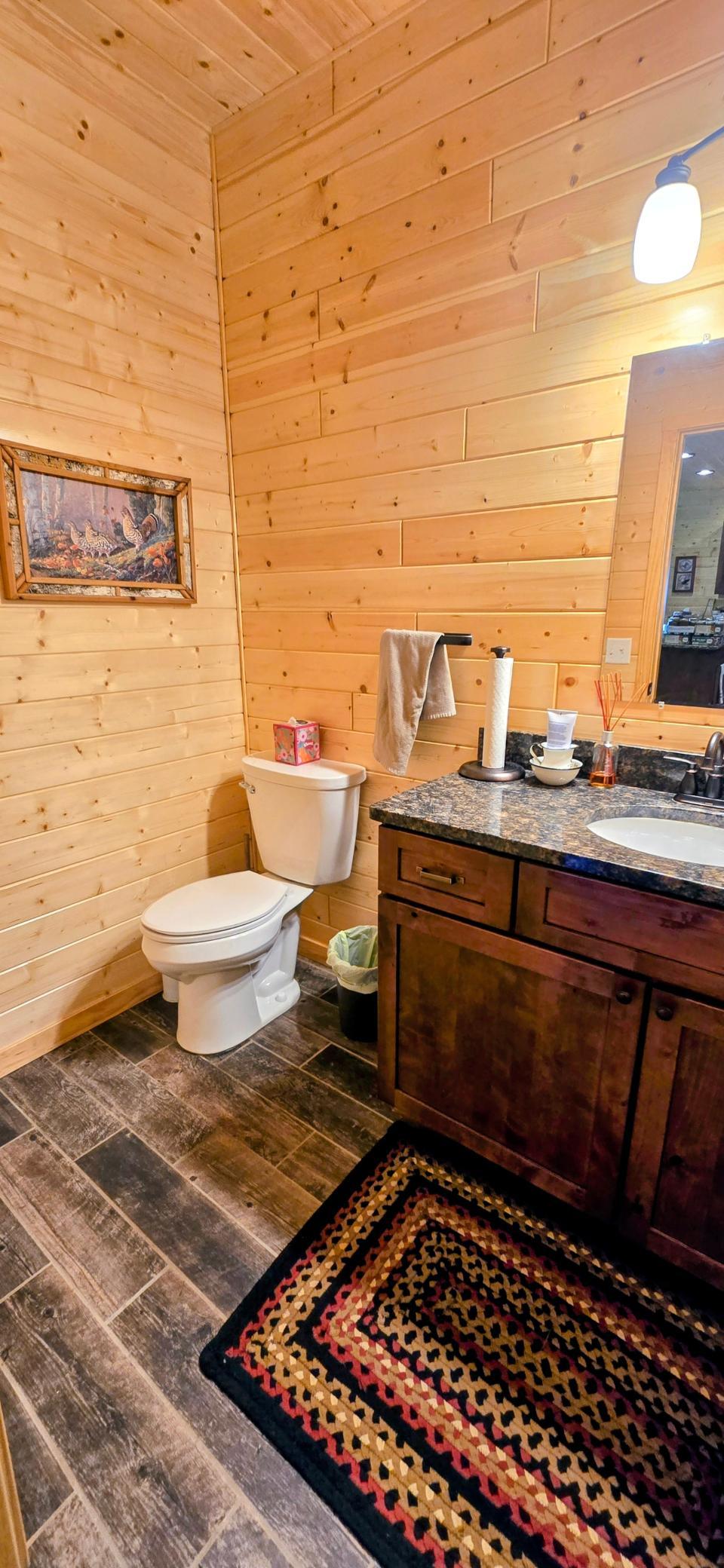 2019 single family home for sale at 17668 Birch Drive NW in Angle Inlet, MN — 2 bed, 3 bath (photo 13 of 18)