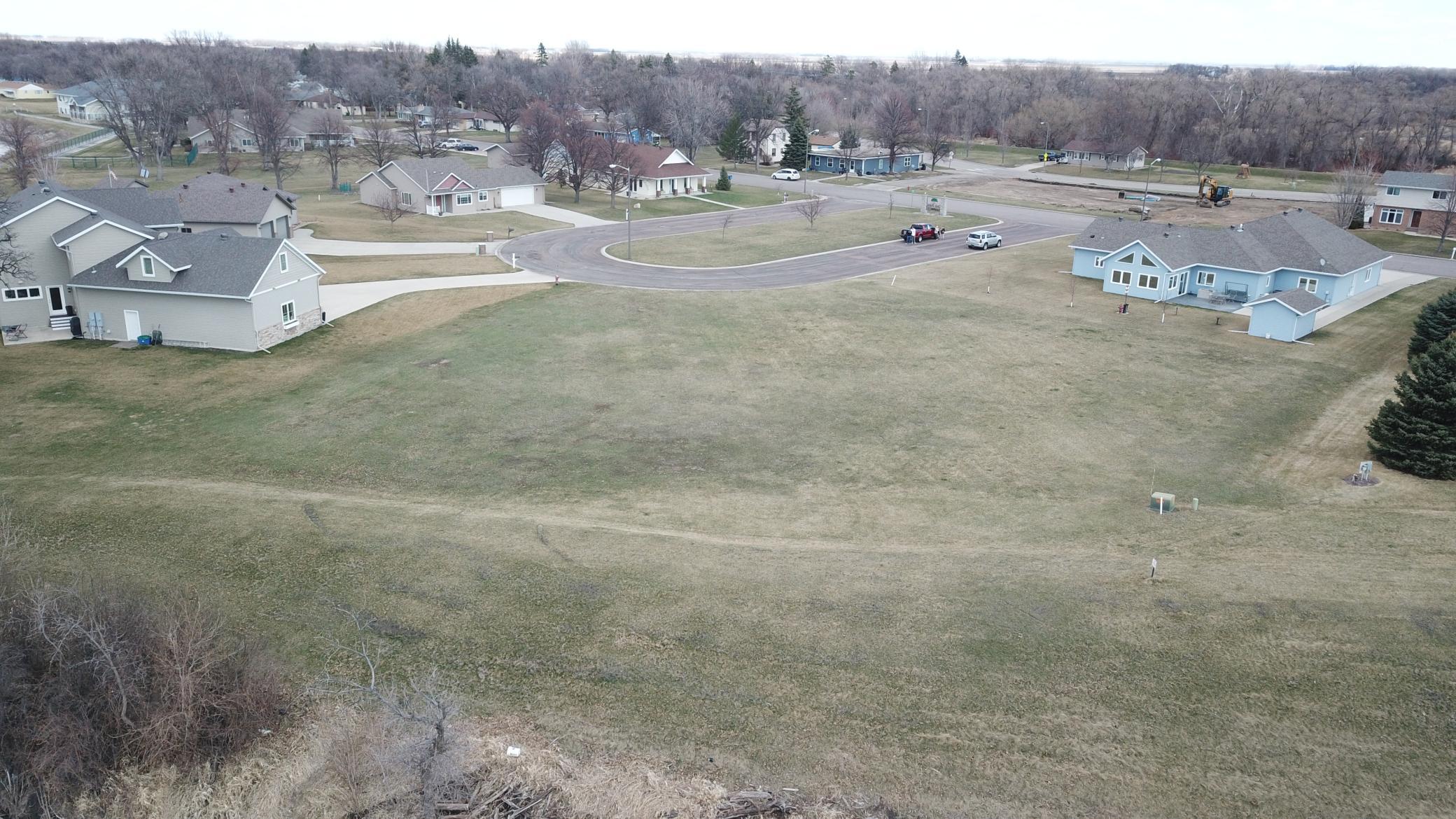 105 OAK Drive, Breckenridge MN 56520 - Photo 2 of 3