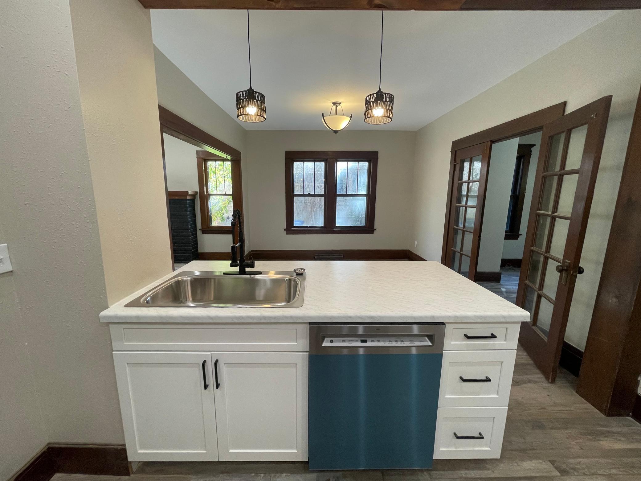 1921 single family home for sale at 719 N Union Avenue in Fergus Falls, MN — 5 bed, 2 bath (photo 22 of 36)
