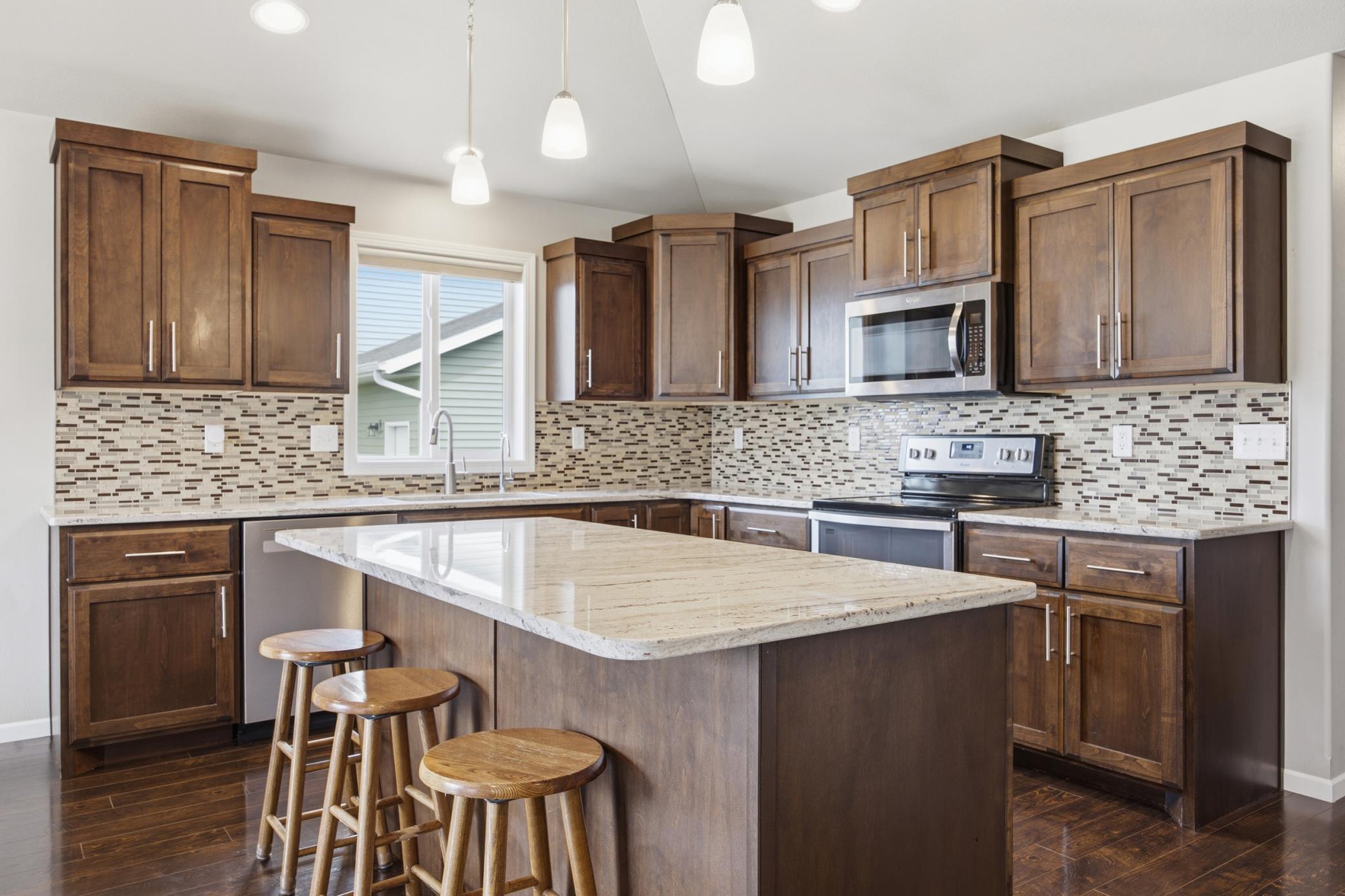 219 6th Street E, Horace ND 58047 - Photo 11 of 41