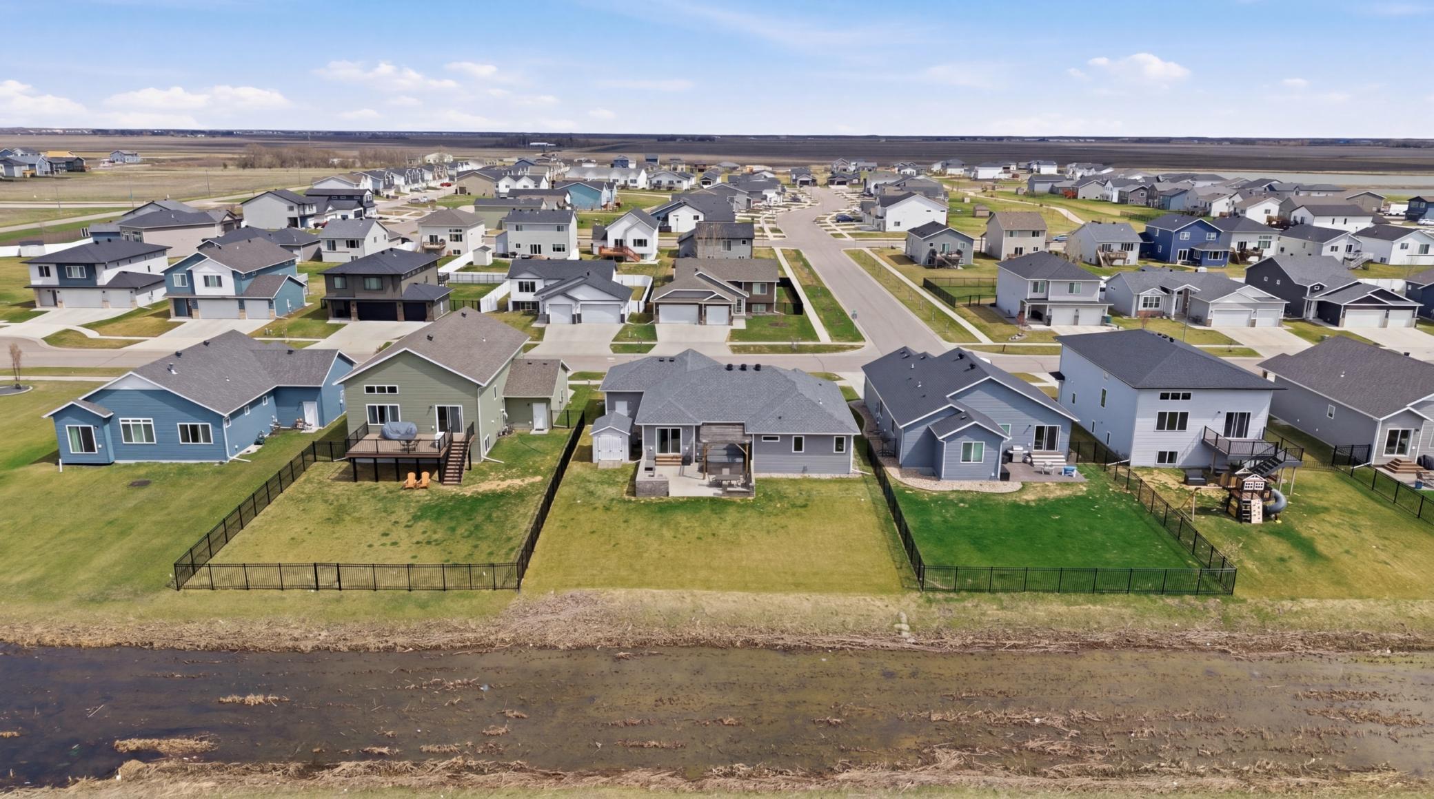 219 6th Street E, Horace ND 58047 - Photo 38 of 41