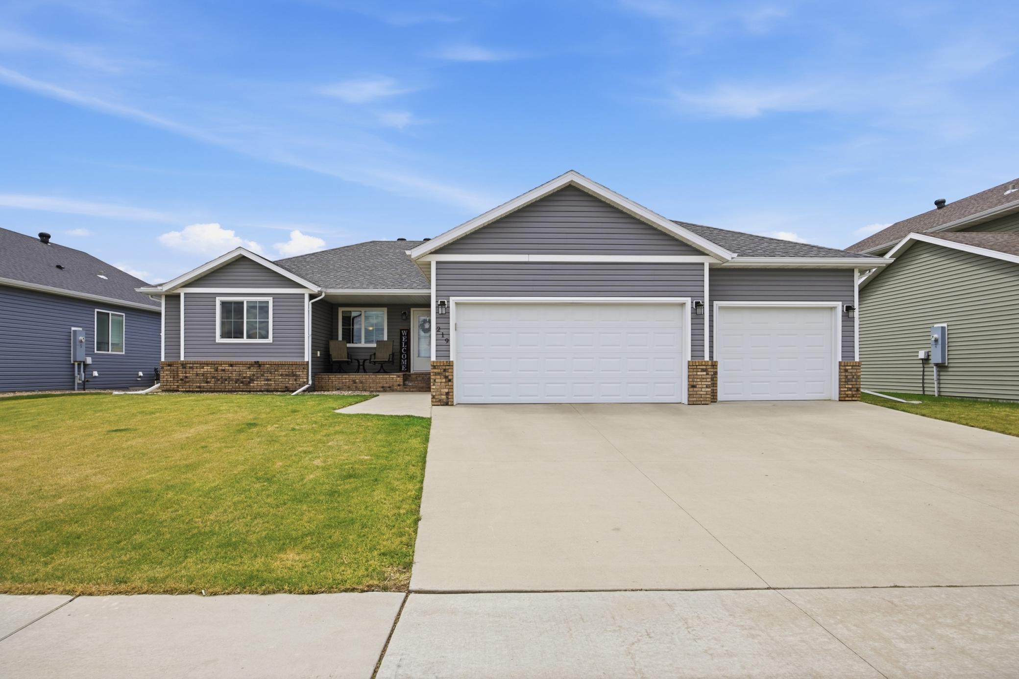 219 6th Street E, Horace ND 58047 - Photo 5 of 41