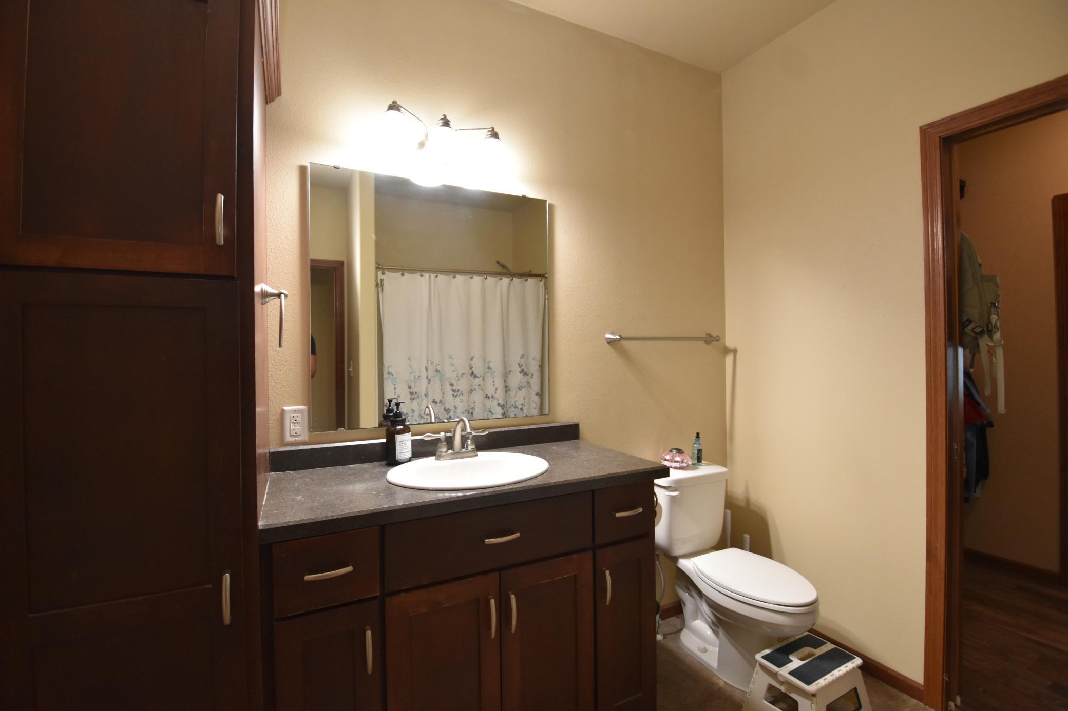 6105 61 Avenue S, Fargo ND 58104 - Photo 13 of 31
