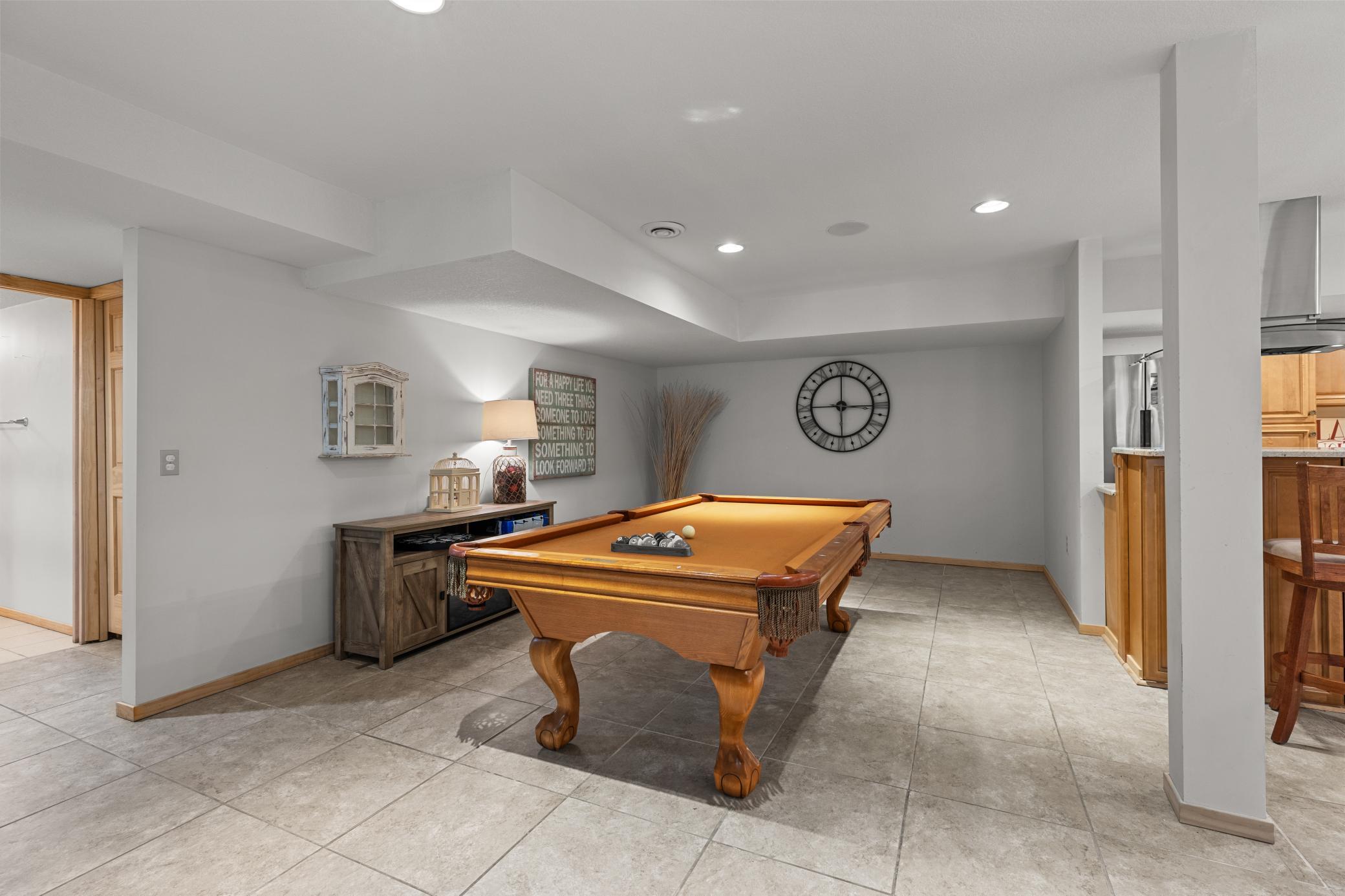 2005 single family home for sale at 6454 Flying Jib in Garrison, MN — 5 bed, 3 bath (photo 12 of 47)