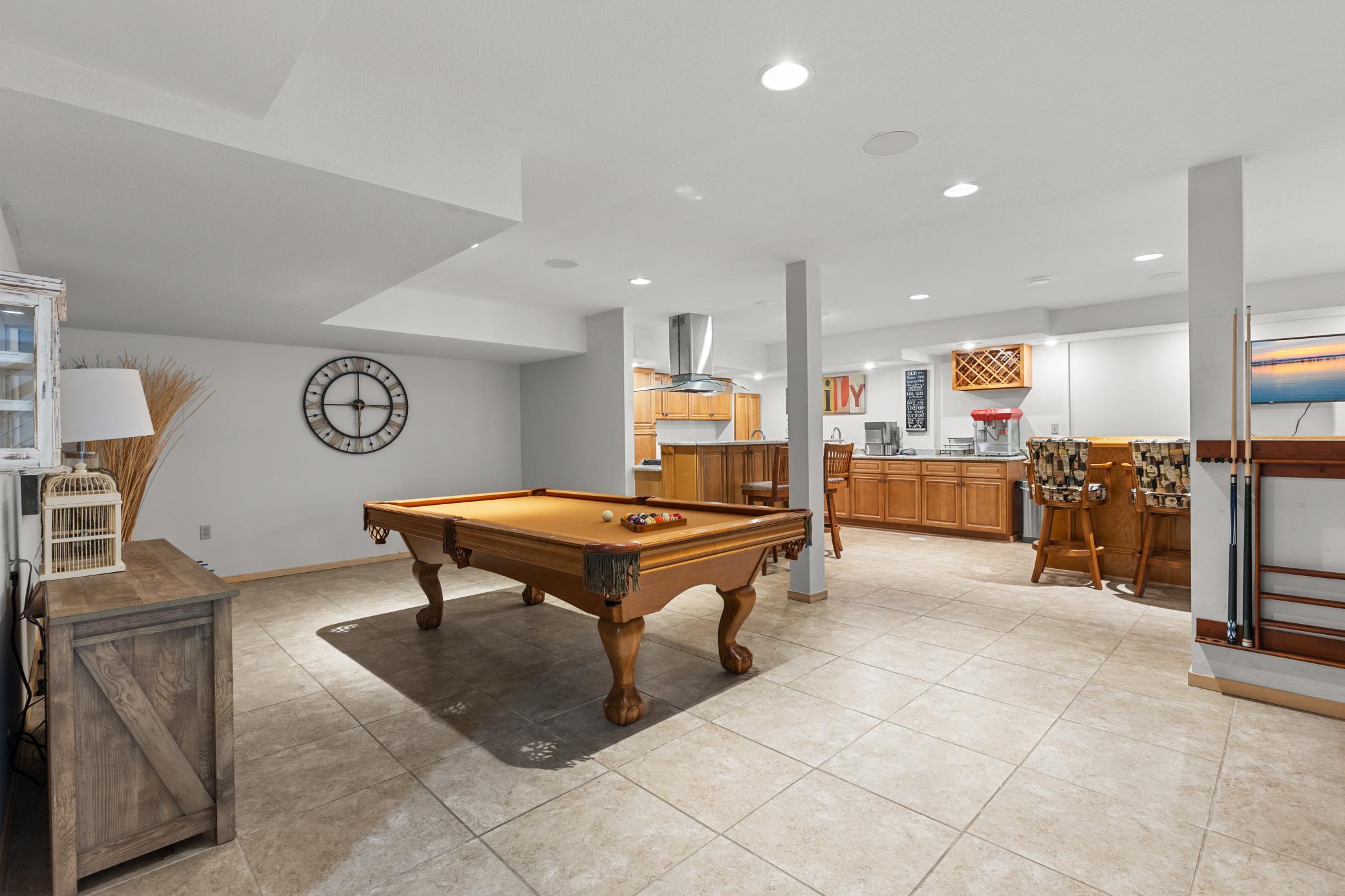 2005 single family home for sale at 6454 Flying Jib in Garrison, MN — 5 bed, 3 bath (photo 20 of 47)