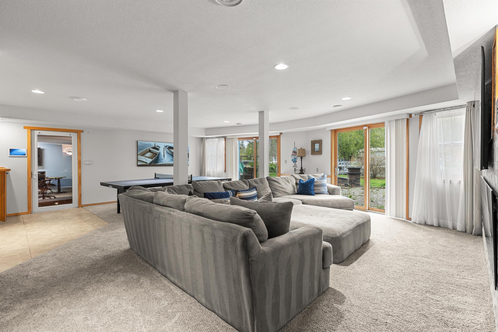 2005 single family home for sale at 6454 Flying Jib in Garrison, MN — 5 bed, 3 bath (photo 21 of 47)