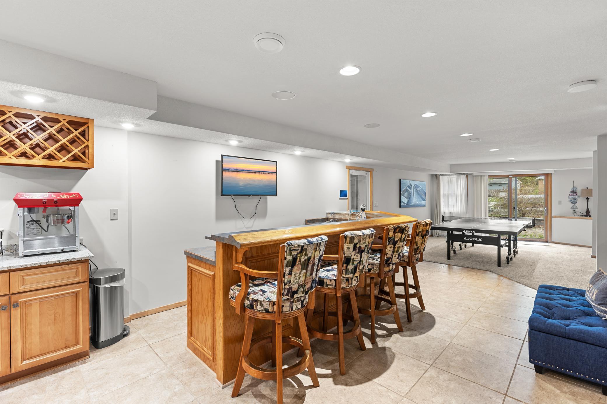 2005 single family home for sale at 6454 Flying Jib in Garrison, MN — 5 bed, 3 bath (photo 23 of 47)