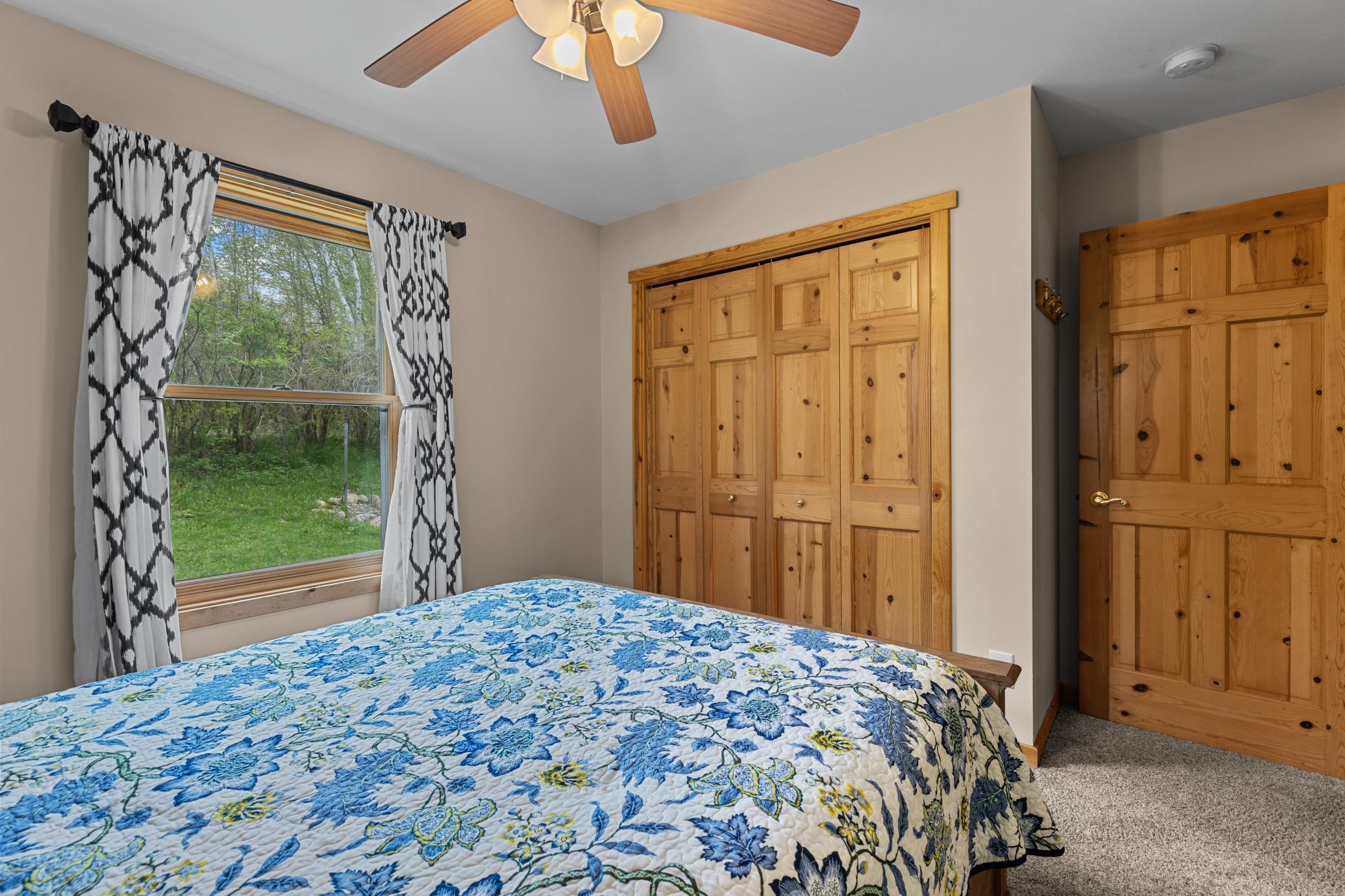 2005 single family home for sale at 6454 Flying Jib in Garrison, MN — 5 bed, 3 bath (photo 29 of 47)