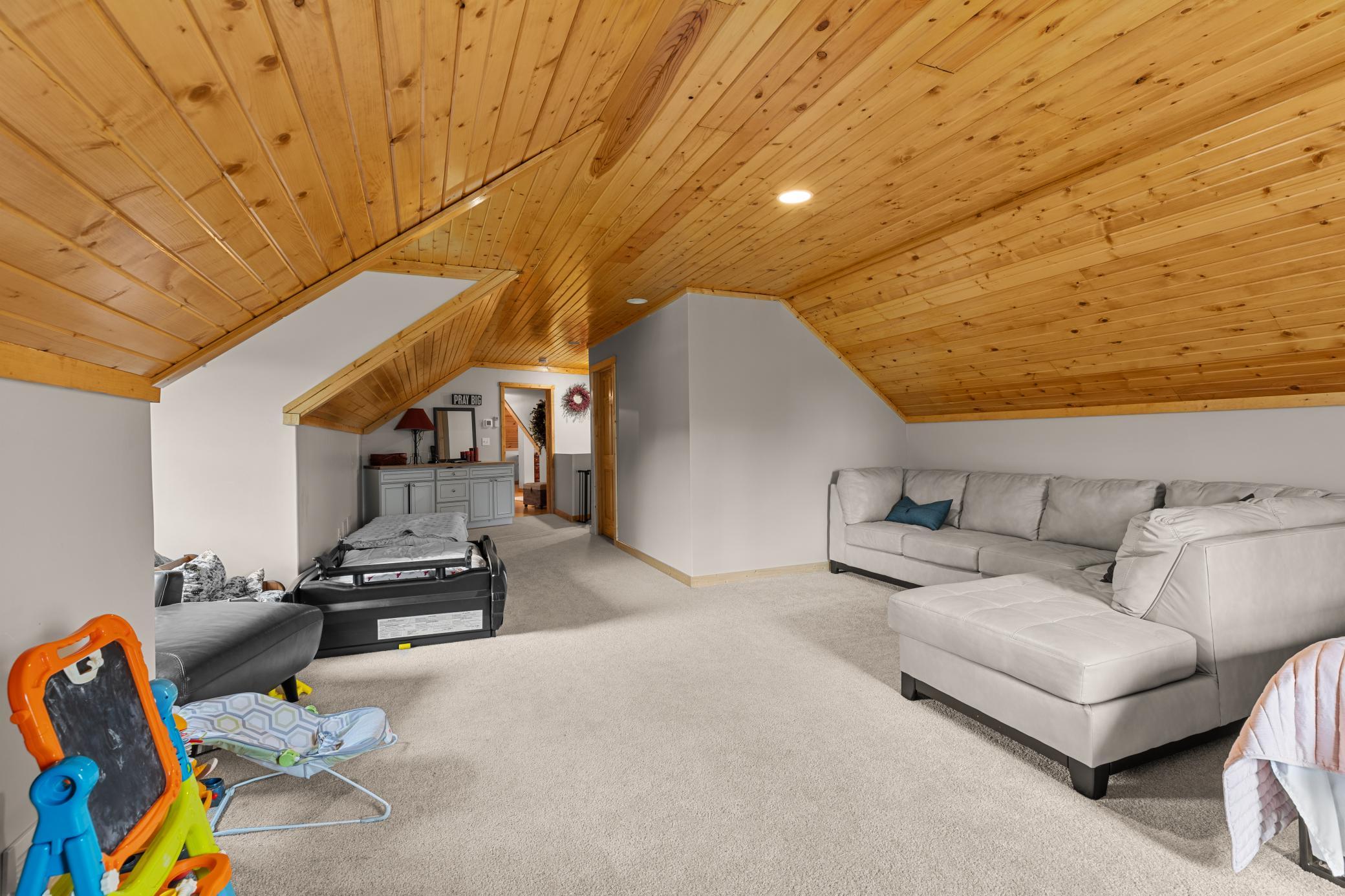 2005 single family home for sale at 6454 Flying Jib in Garrison, MN — 5 bed, 3 bath (photo 38 of 47)