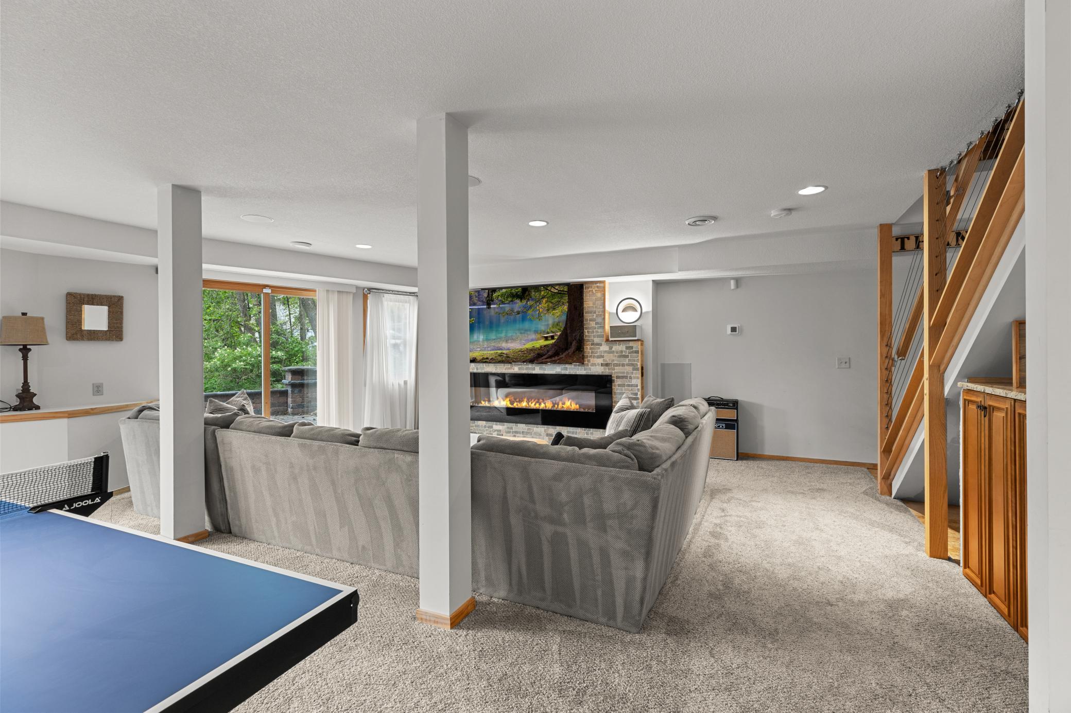 2005 single family home for sale at 6454 Flying Jib in Garrison, MN — 5 bed, 3 bath (photo 7 of 47)