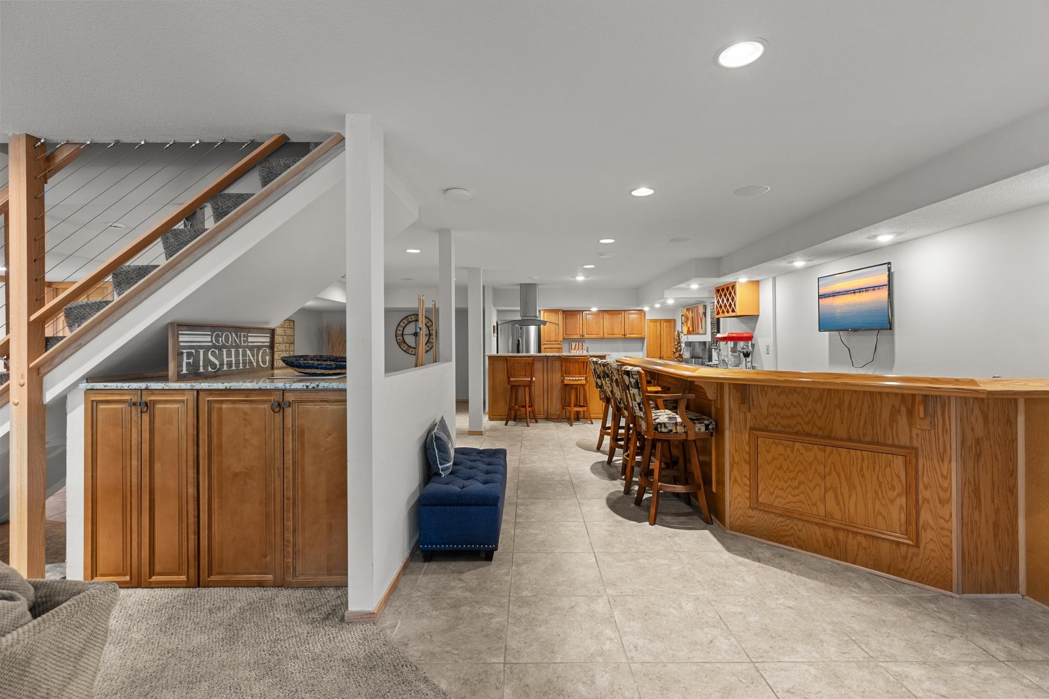2005 single family home for sale at 6454 Flying Jib in Garrison, MN — 5 bed, 3 bath (photo 9 of 47)