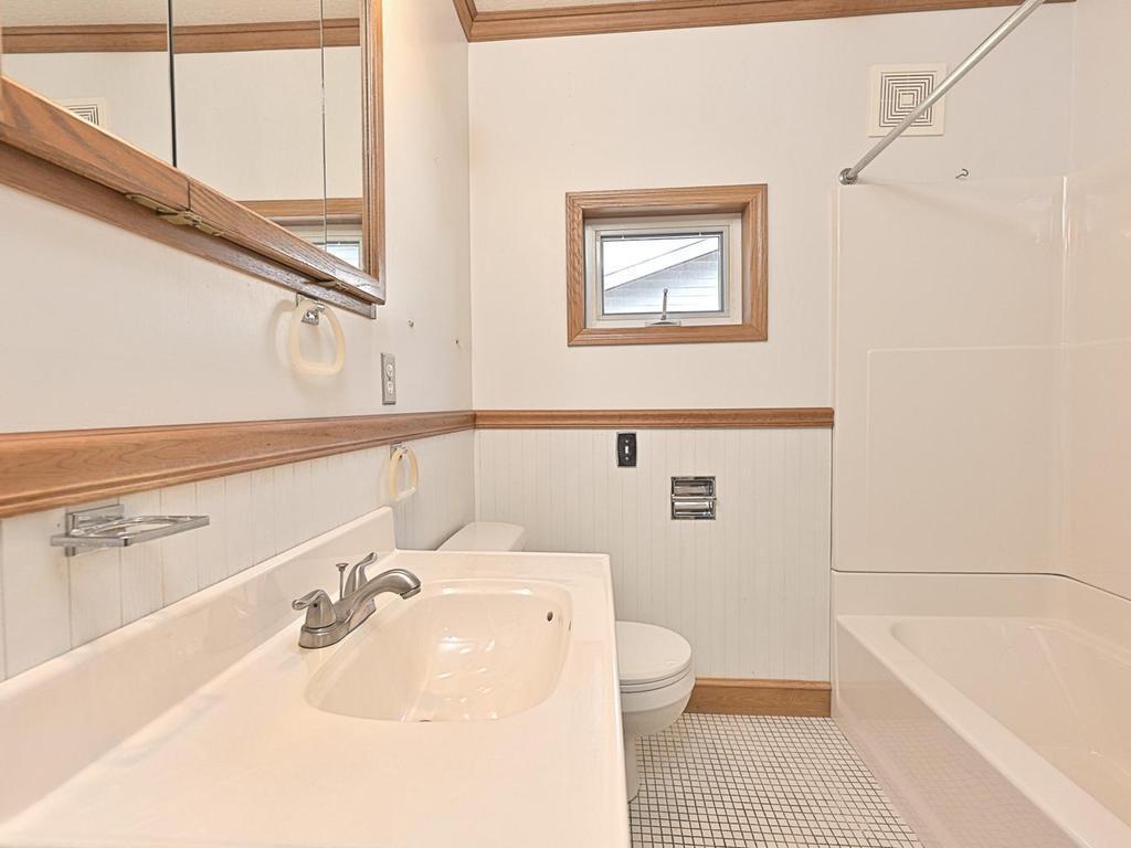 309 S Pokegama Avenue, Grand Rapids MN 55744 - Photo 15 of 35