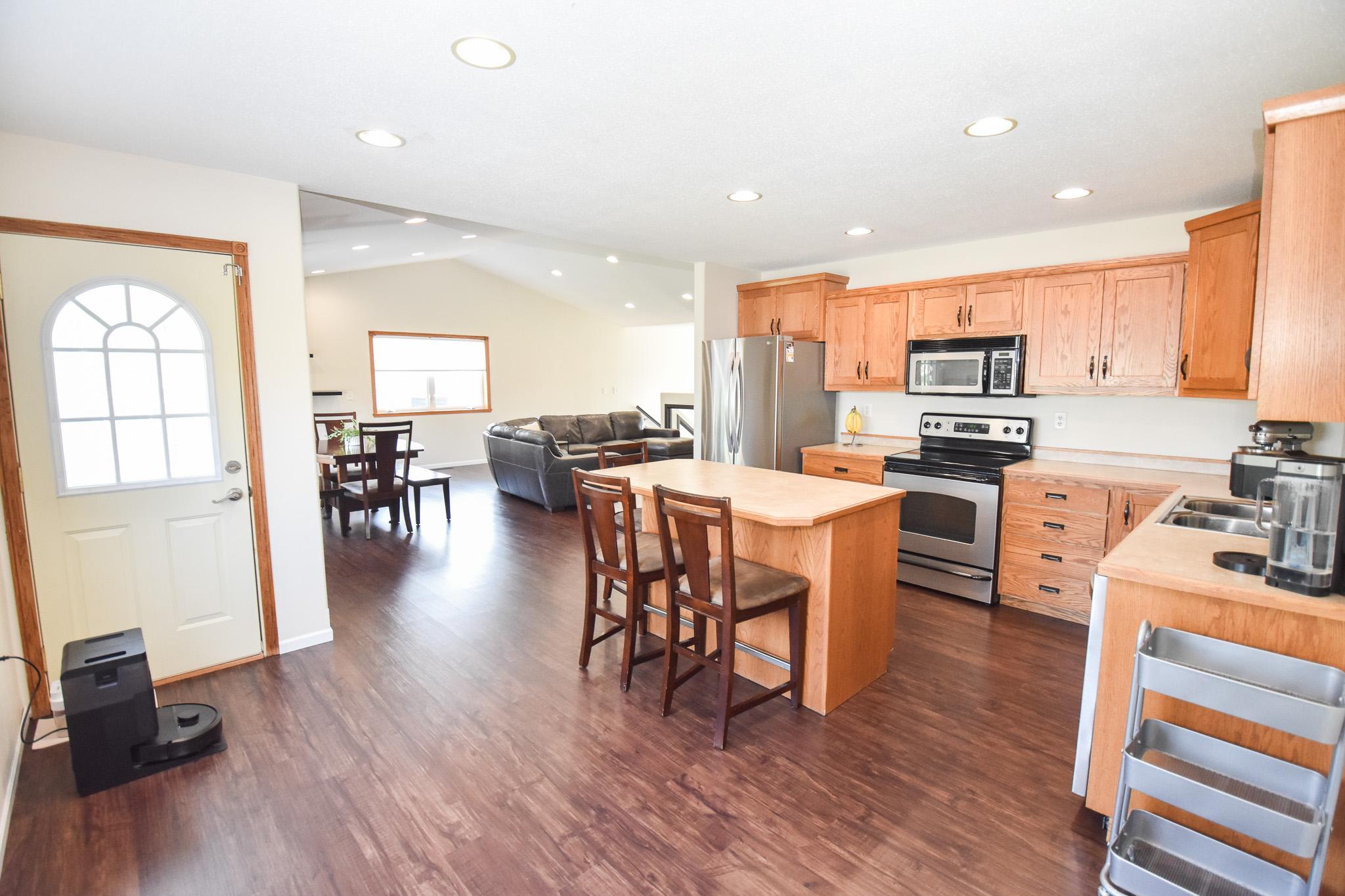 4857 44th Street S, Fargo ND 58104 - Photo 10 of 35
