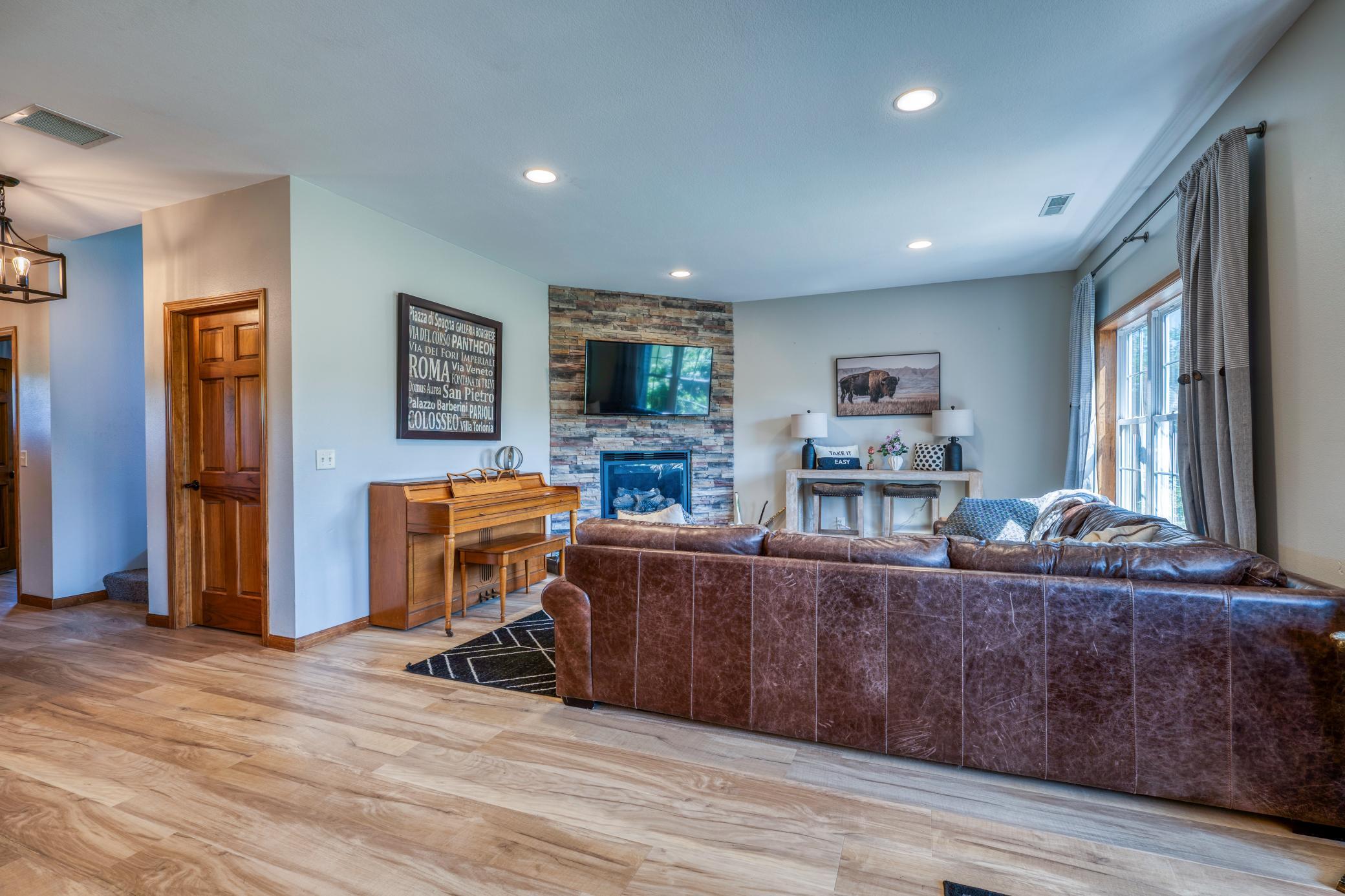 10810 Fall Court NW, Bemidji MN 56601 - Photo 13 of 58