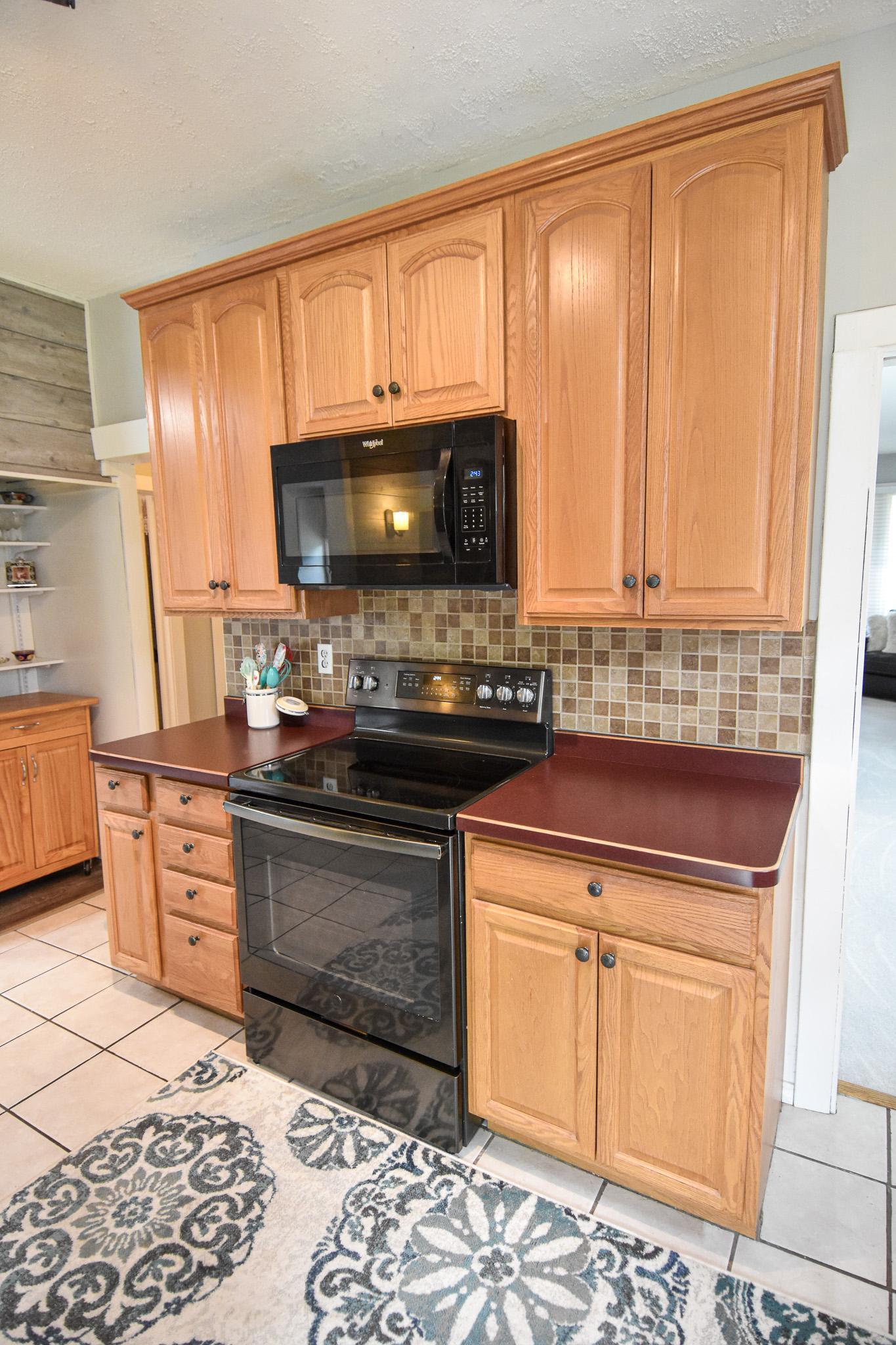 237 Markley Avenue N, Thief River Falls MN 56701 - Photo 19 of 55