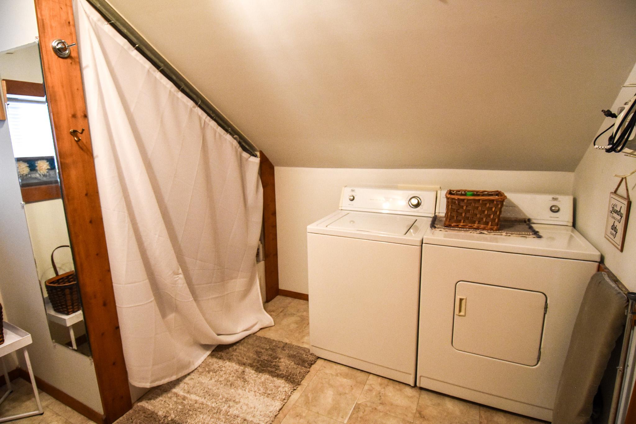 237 Markley Avenue N, Thief River Falls MN 56701 - Photo 42 of 55
