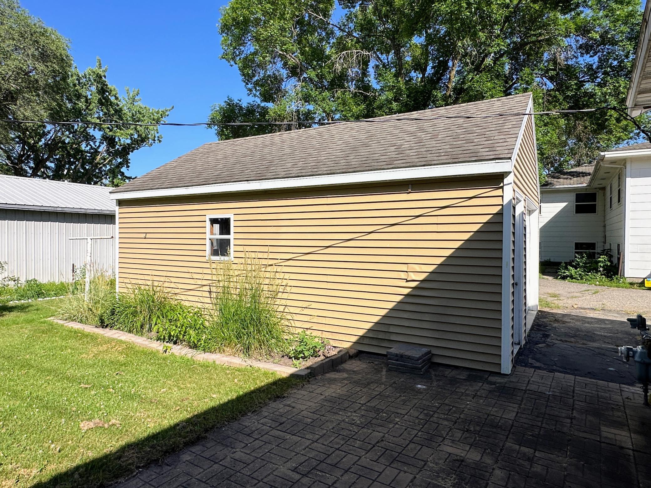 223 3rd Street SE, Perham MN 56573 - Photo 7 of 27