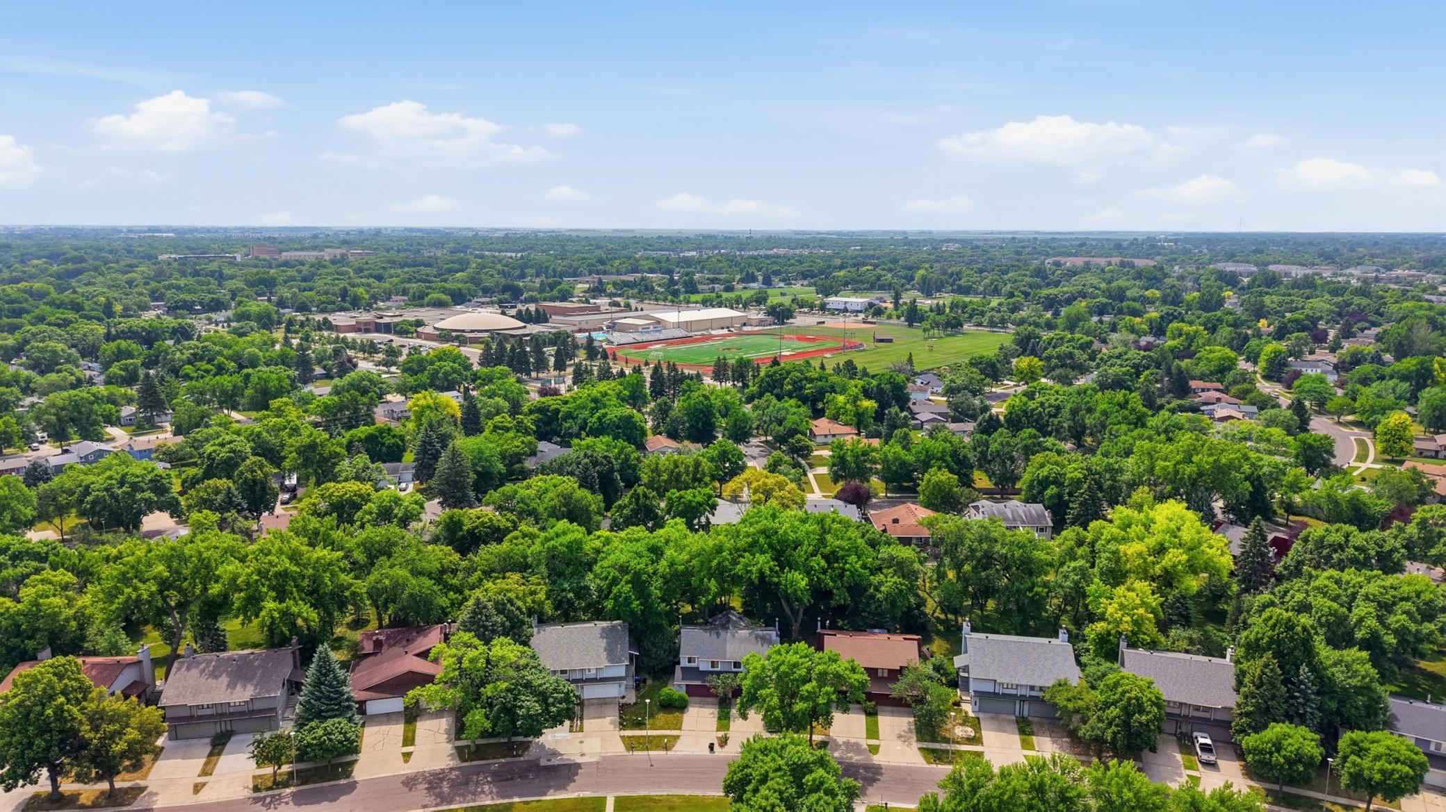 1976 twin home for sale at 1451 23rd Street S in Fargo, ND — 2 bed, 2 bath (photo 34 of 41)