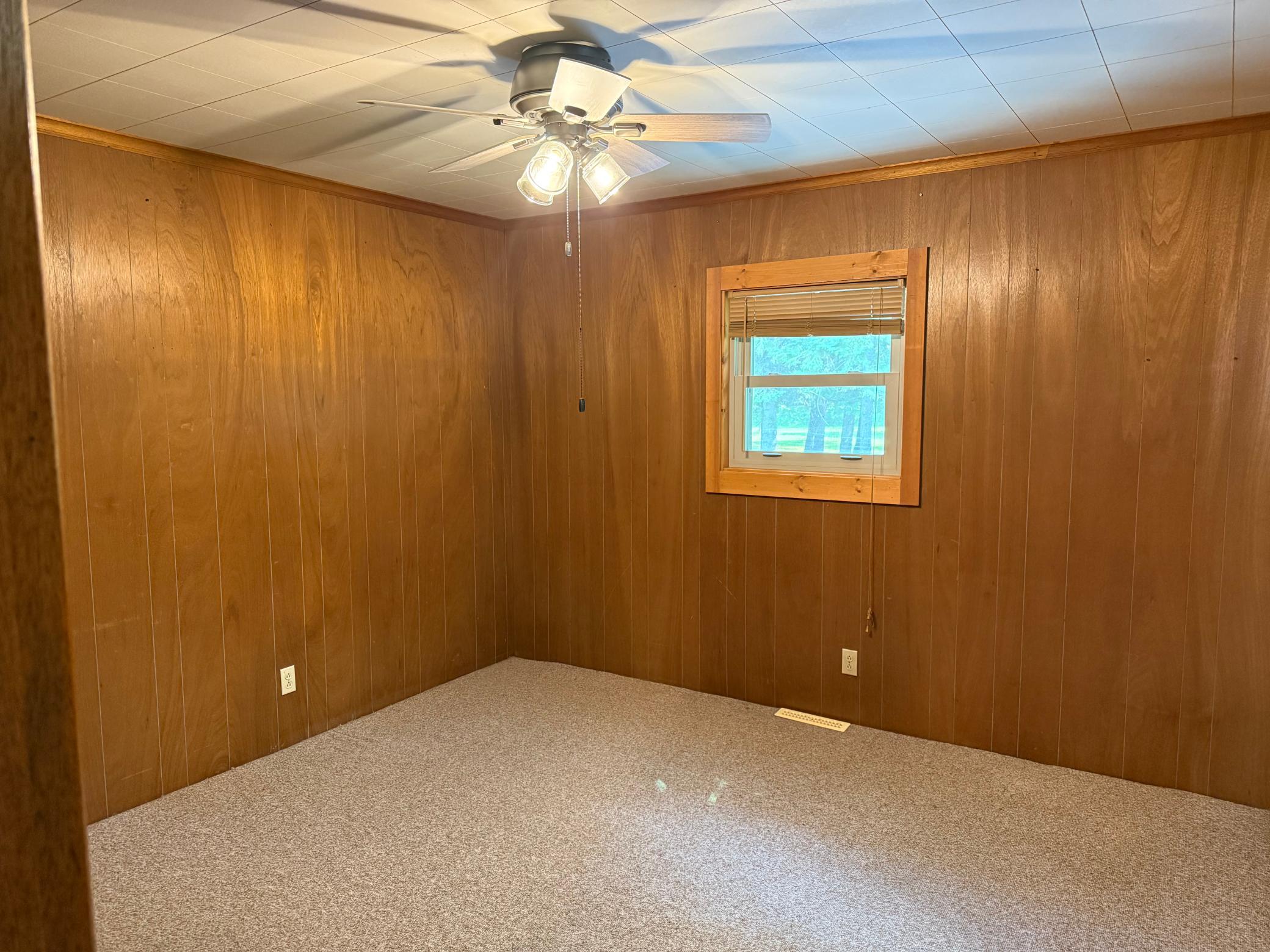 1970 single family home for sale at 2904 State Highway 172 NW in Baudette, MN — 2 bed, 2 bath (photo 19 of 32)