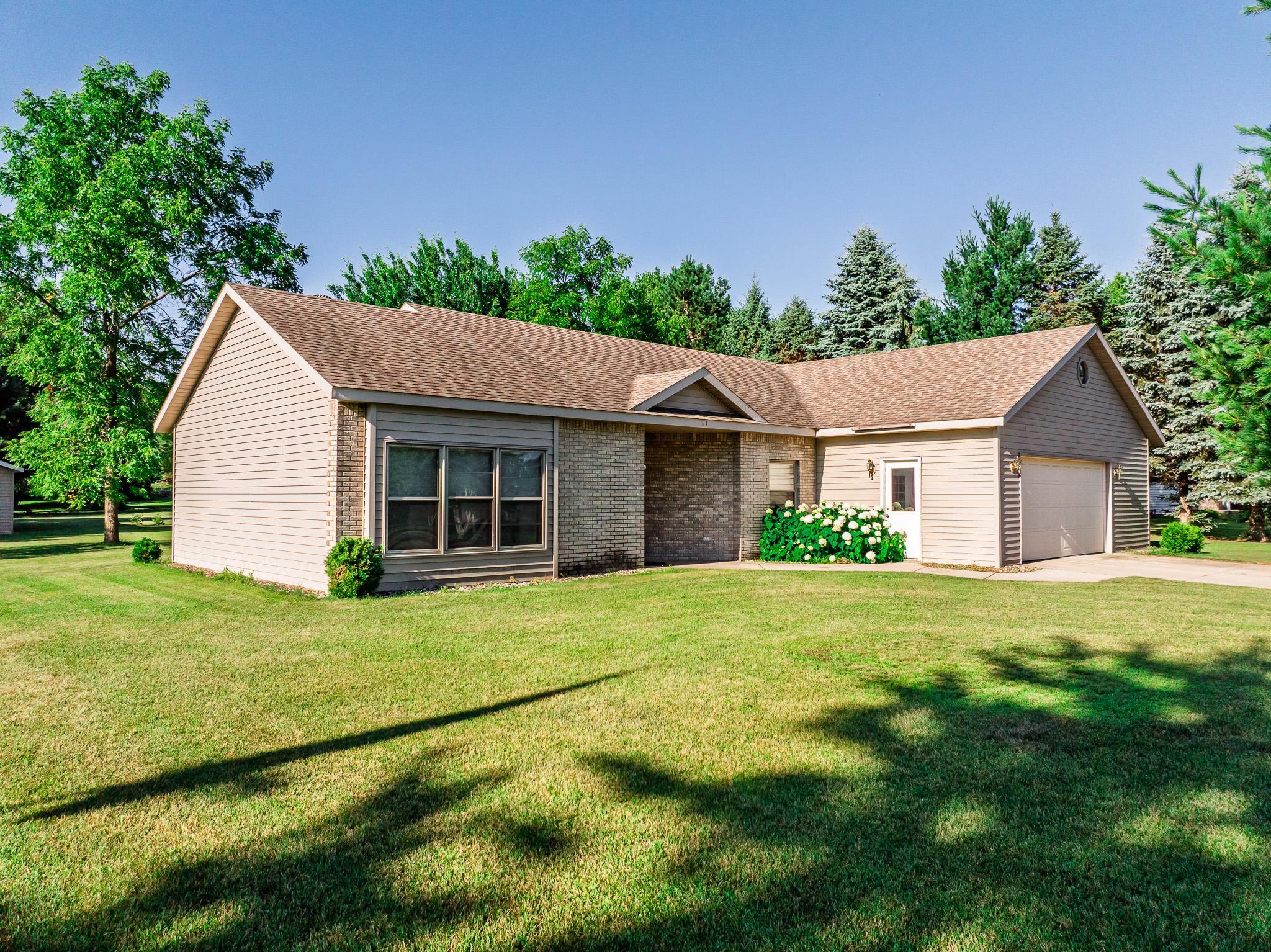 611 3rd Avenue SW, Long Prairie MN 56347 - Photo 2 of 42