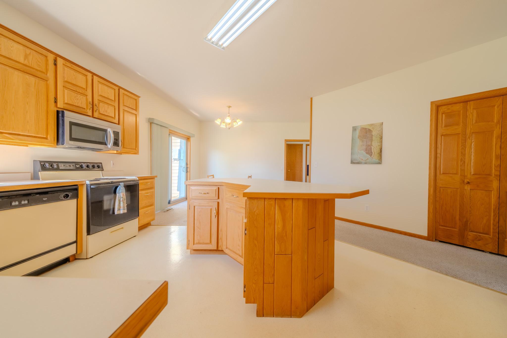 611 3rd Avenue SW, Long Prairie MN 56347 - Photo 11 of 42