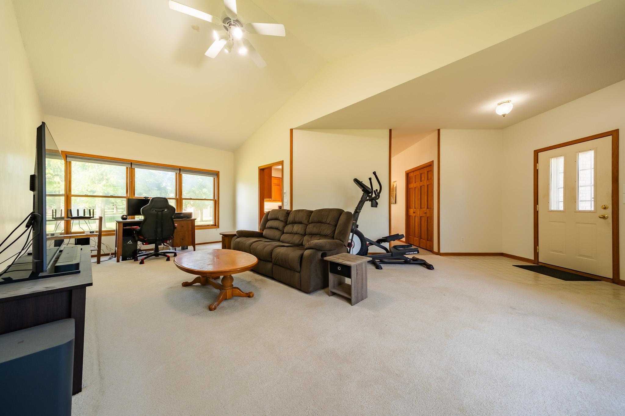 611 3rd Avenue SW, Long Prairie MN 56347 - Photo 5 of 42