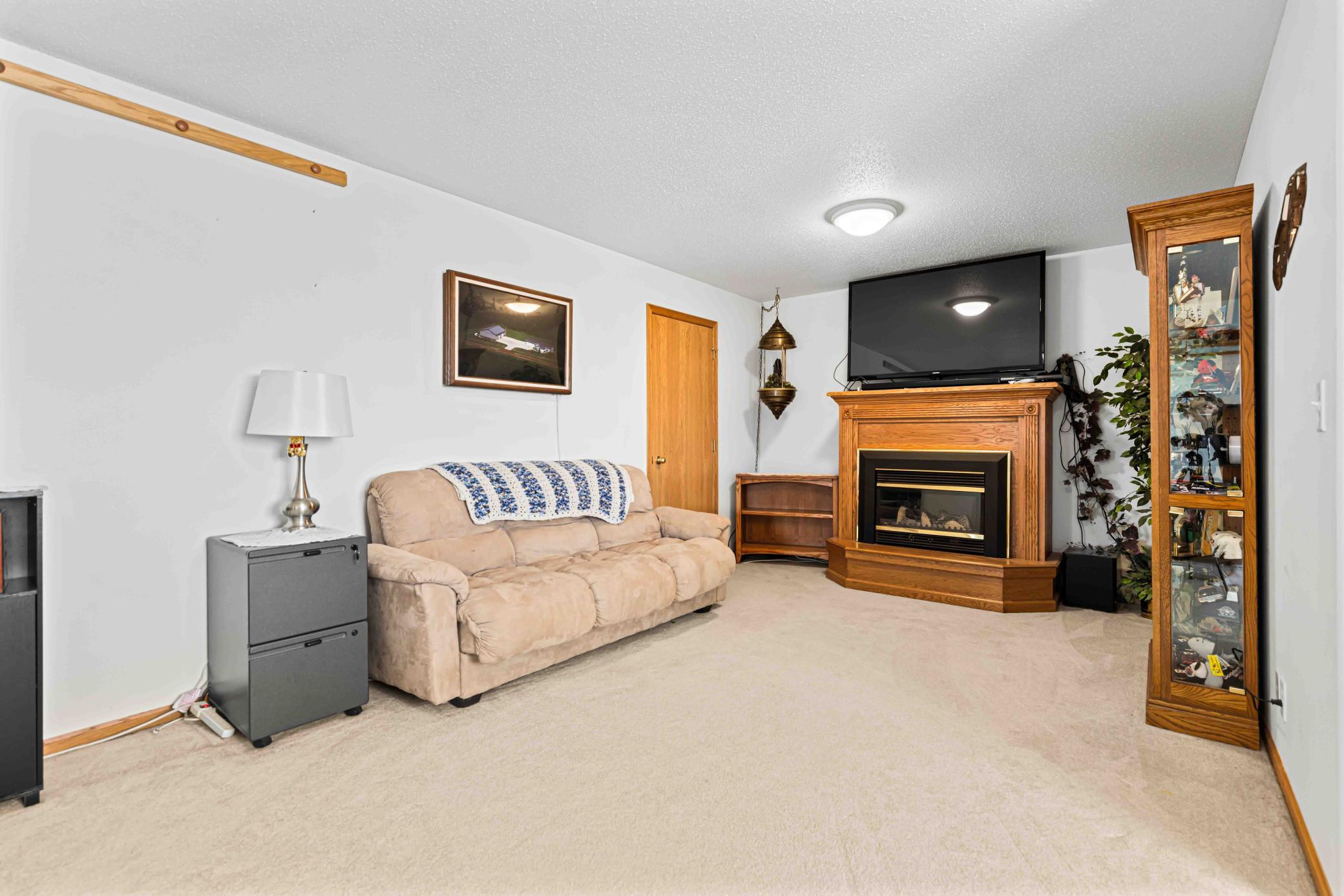 4324 39 1/2 Avenue S, Fargo ND 58104 - Photo 21 of 40