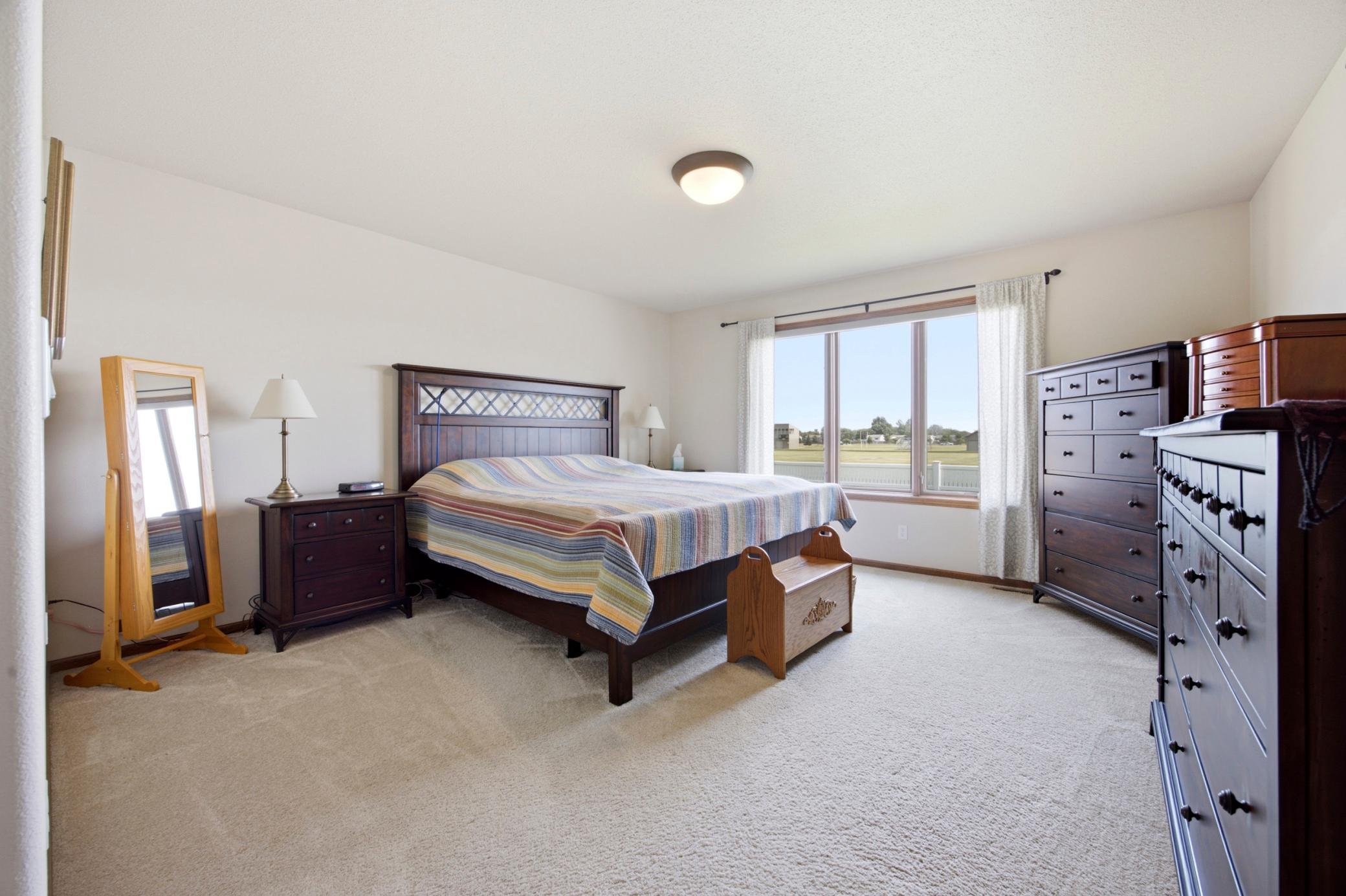 1831 Cypress Way, West Fargo ND 58078 - Photo 17 of 41