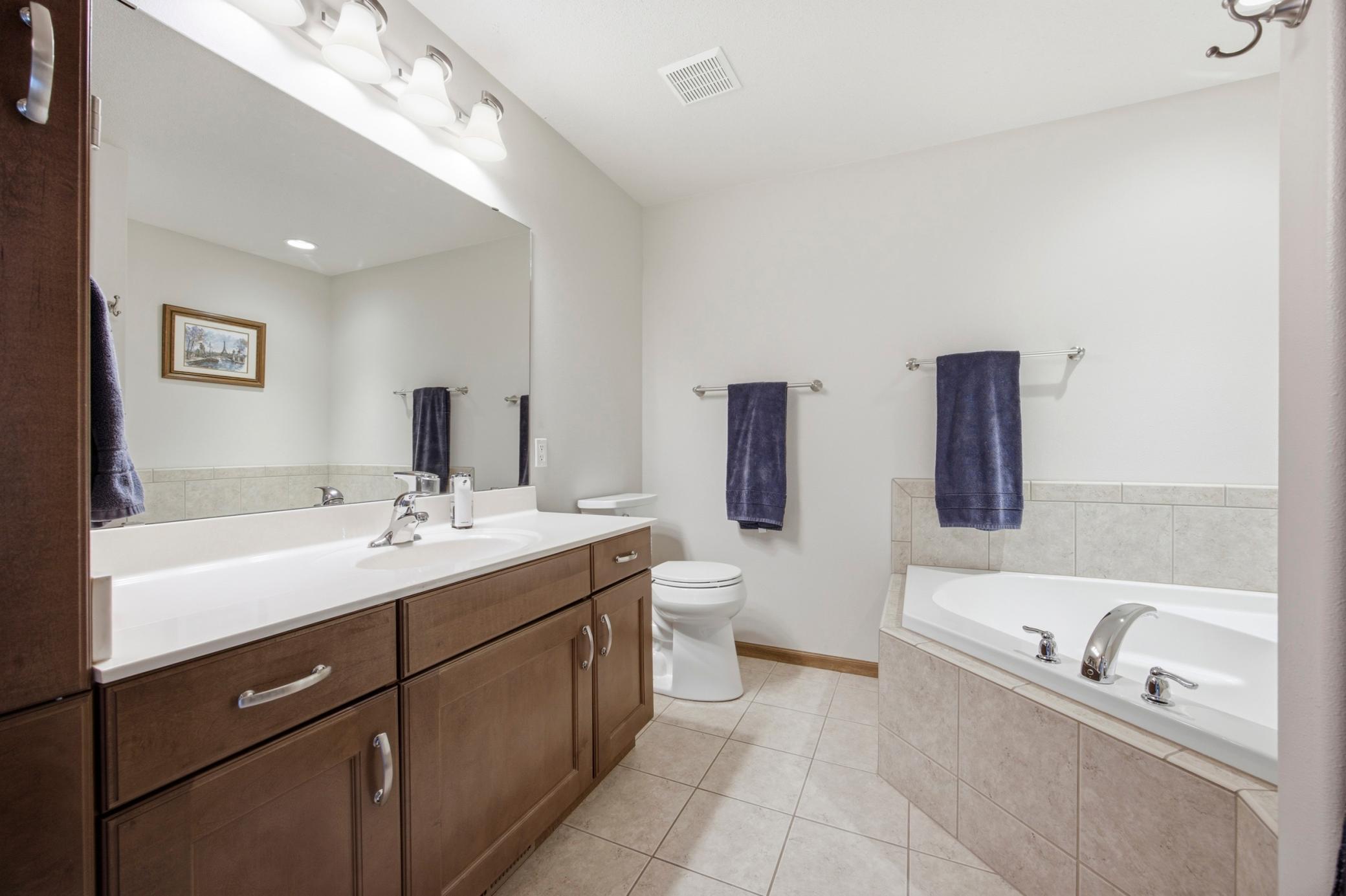 1831 Cypress Way, West Fargo ND 58078 - Photo 19 of 41