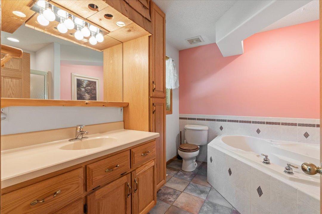 17892 Hideaway Drive, Brainerd MN 56401 - Photo 13 of 38