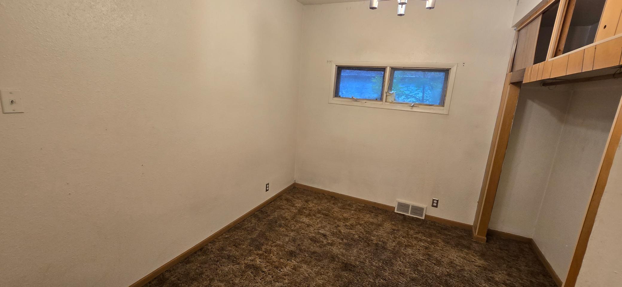 905 College Street N, Fargo ND 58102 - Photo 18 of 37