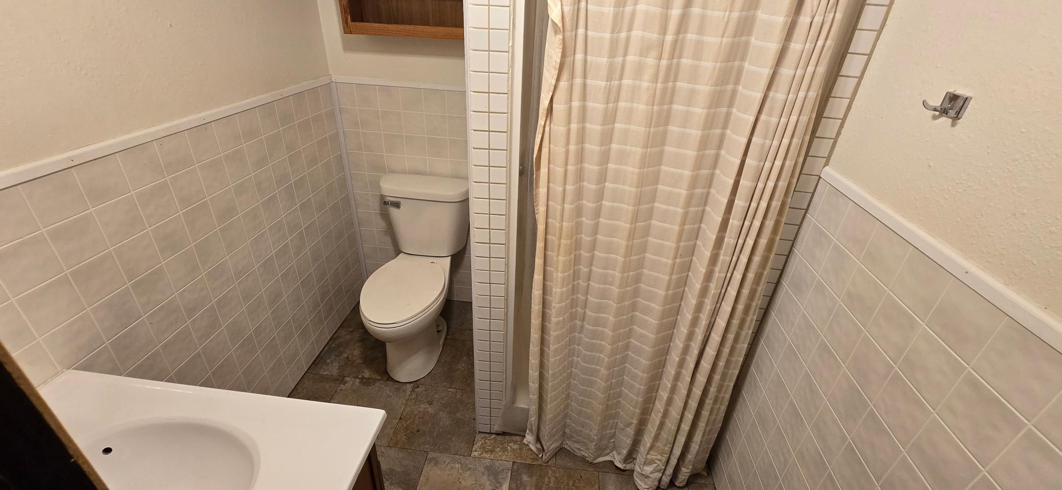 905 College Street N, Fargo ND 58102 - Photo 29 of 37