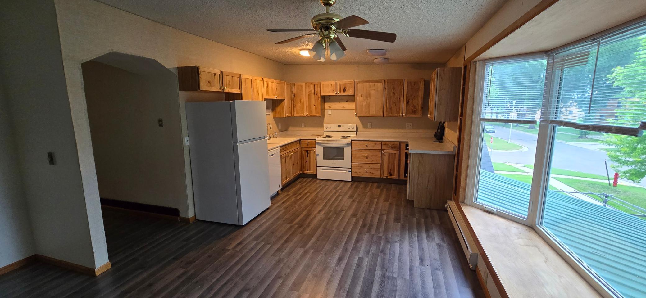 905 College Street N, Fargo ND 58102 - Photo 36 of 37