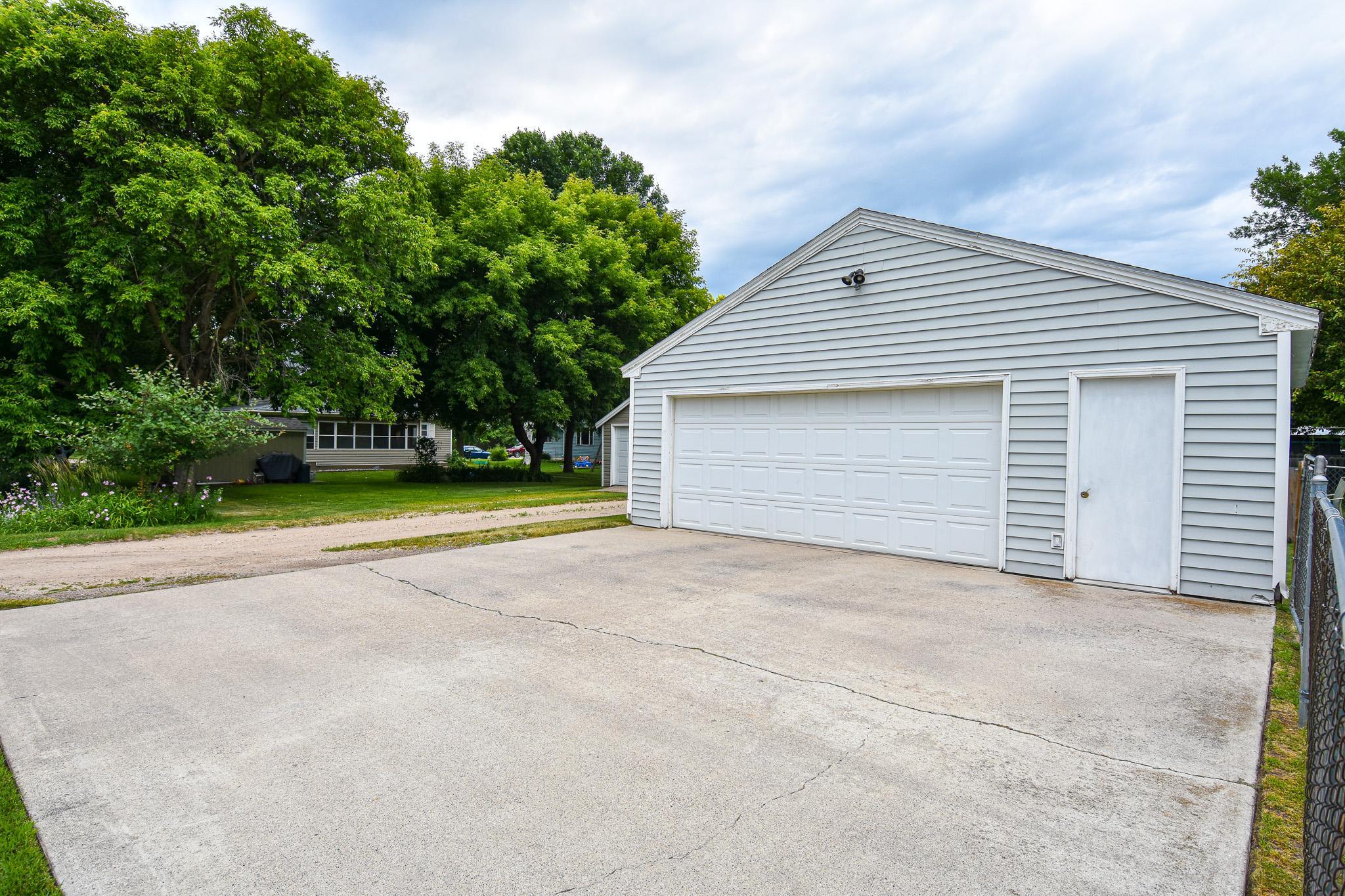 417 Kendall Avenue S, Thief River Falls MN 56701 - Photo 31 of 36