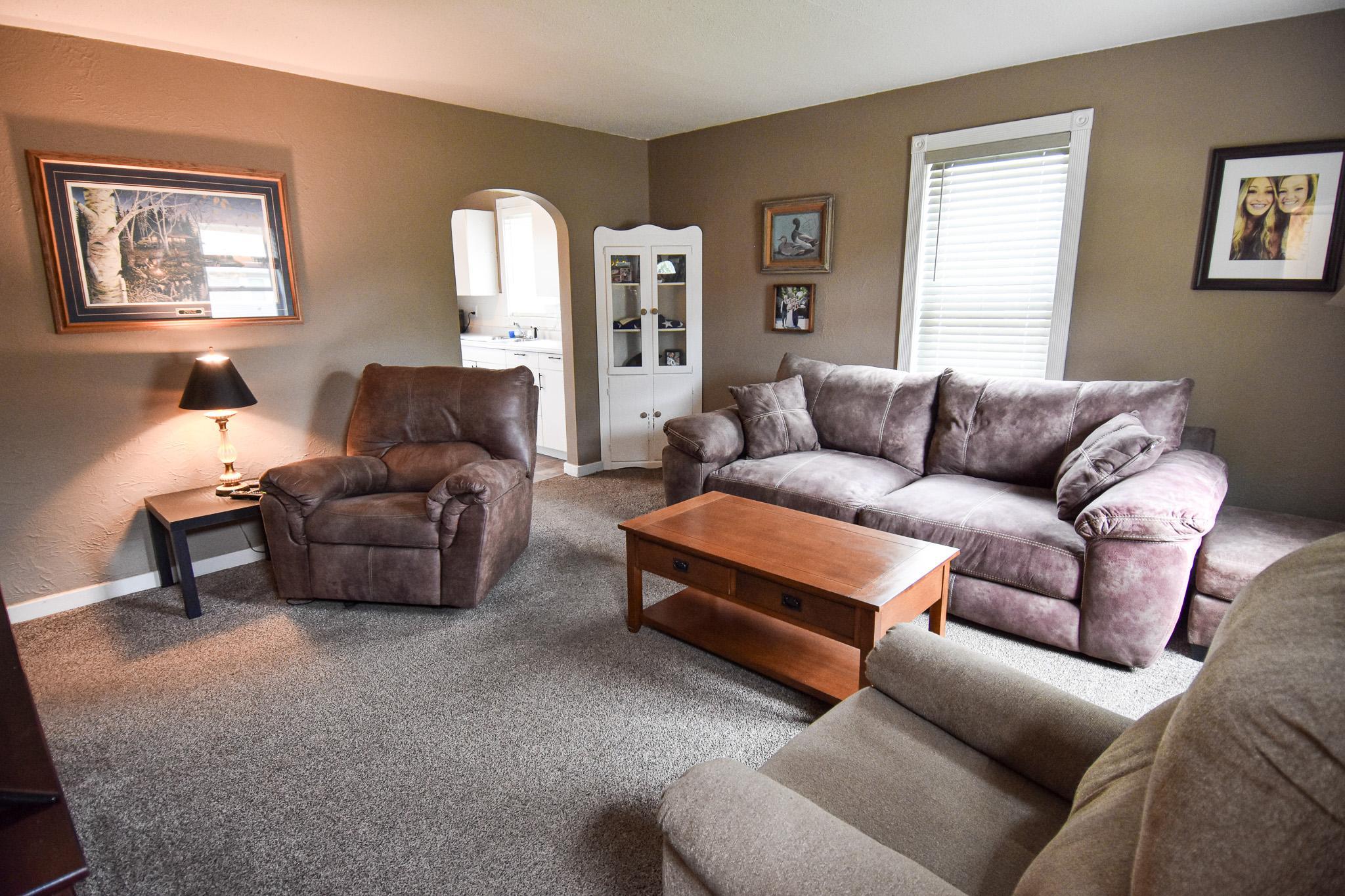 417 Kendall Avenue S, Thief River Falls MN 56701 - Photo 6 of 36