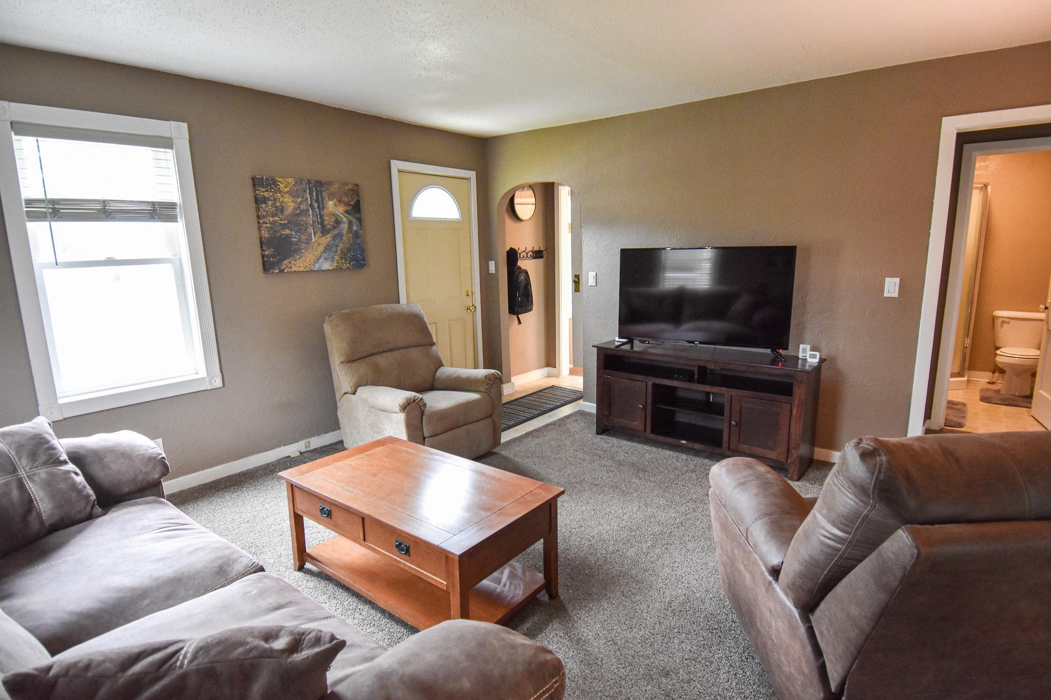 417 Kendall Avenue S, Thief River Falls MN 56701 - Photo 8 of 36