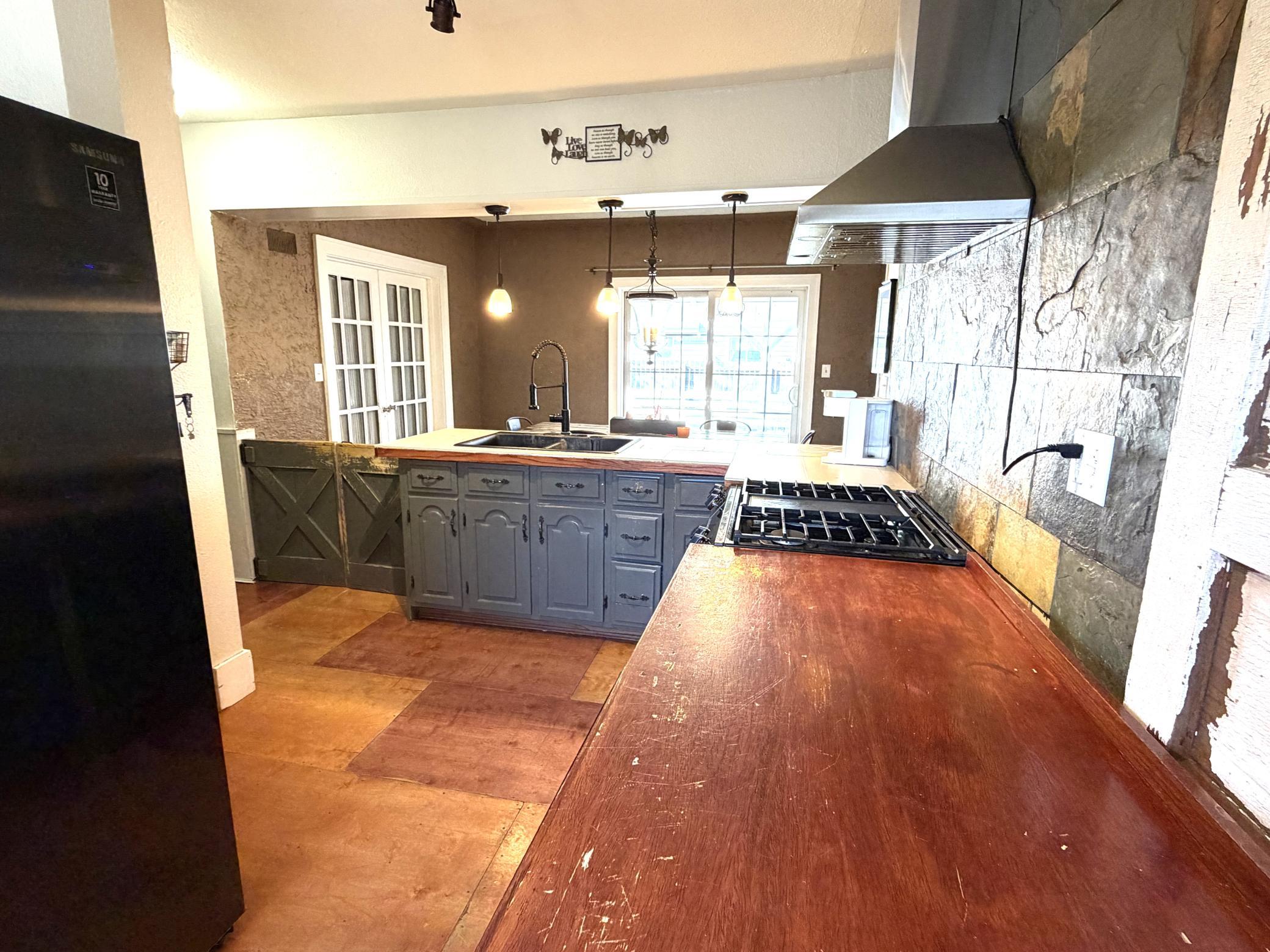 1930 single family home for sale at 207 S Johnson Avenue in Fosston, MN — 4 bed, 3 bath (photo 12 of 52)