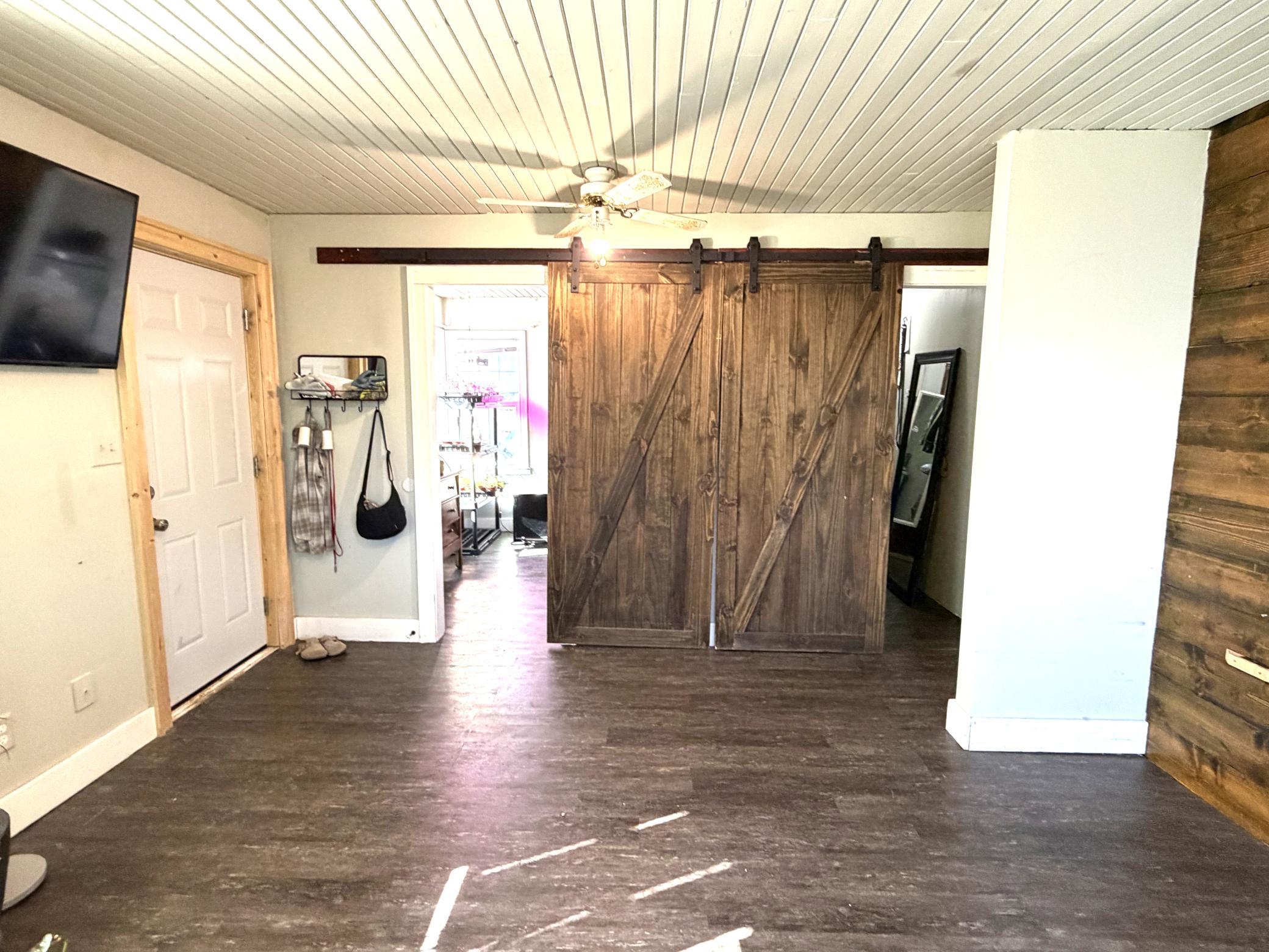 1930 single family home for sale at 207 S Johnson Avenue in Fosston, MN — 4 bed, 3 bath (photo 21 of 52)