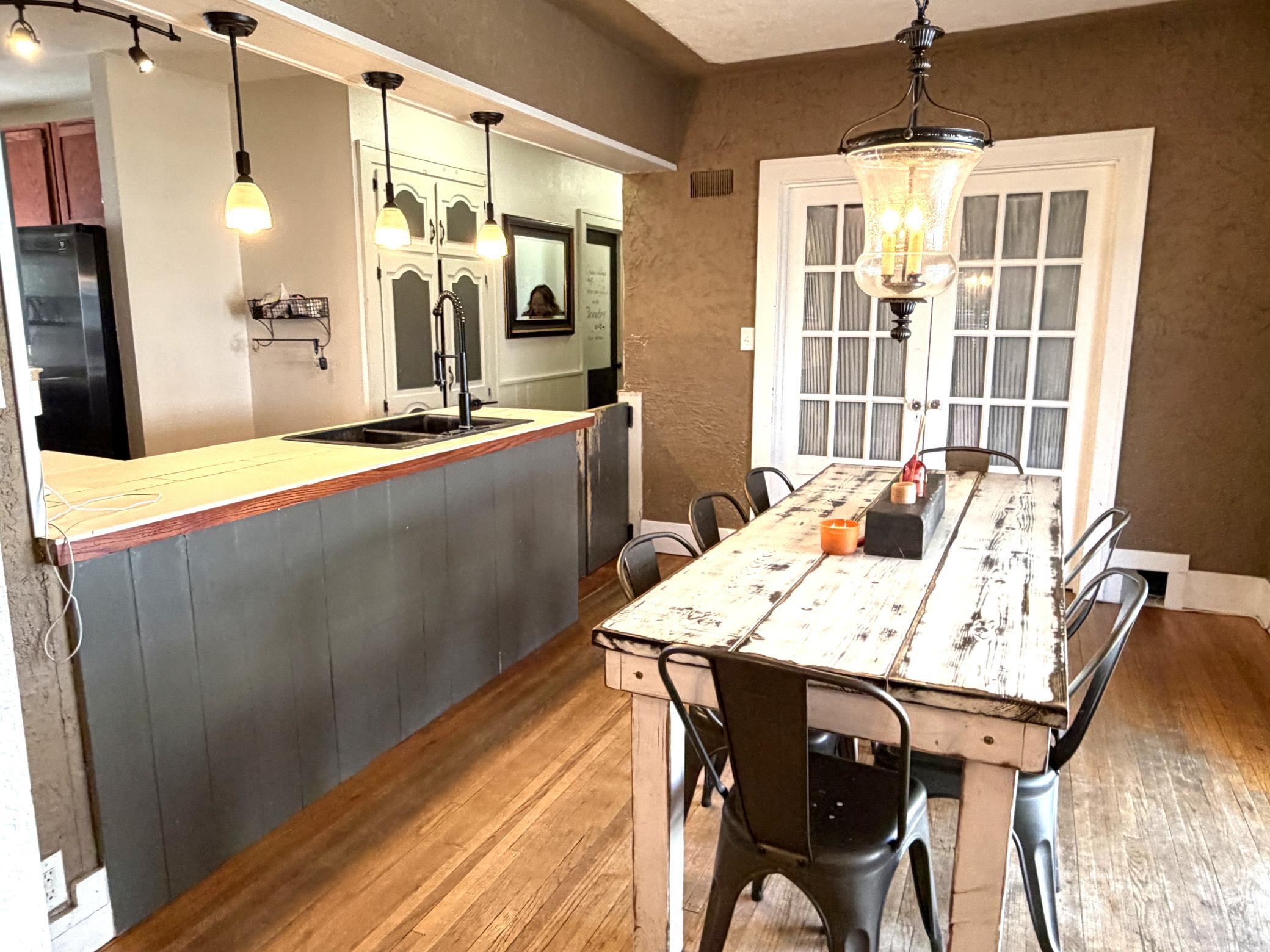1930 single family home for sale at 207 S Johnson Avenue in Fosston, MN — 4 bed, 3 bath (photo 6 of 52)