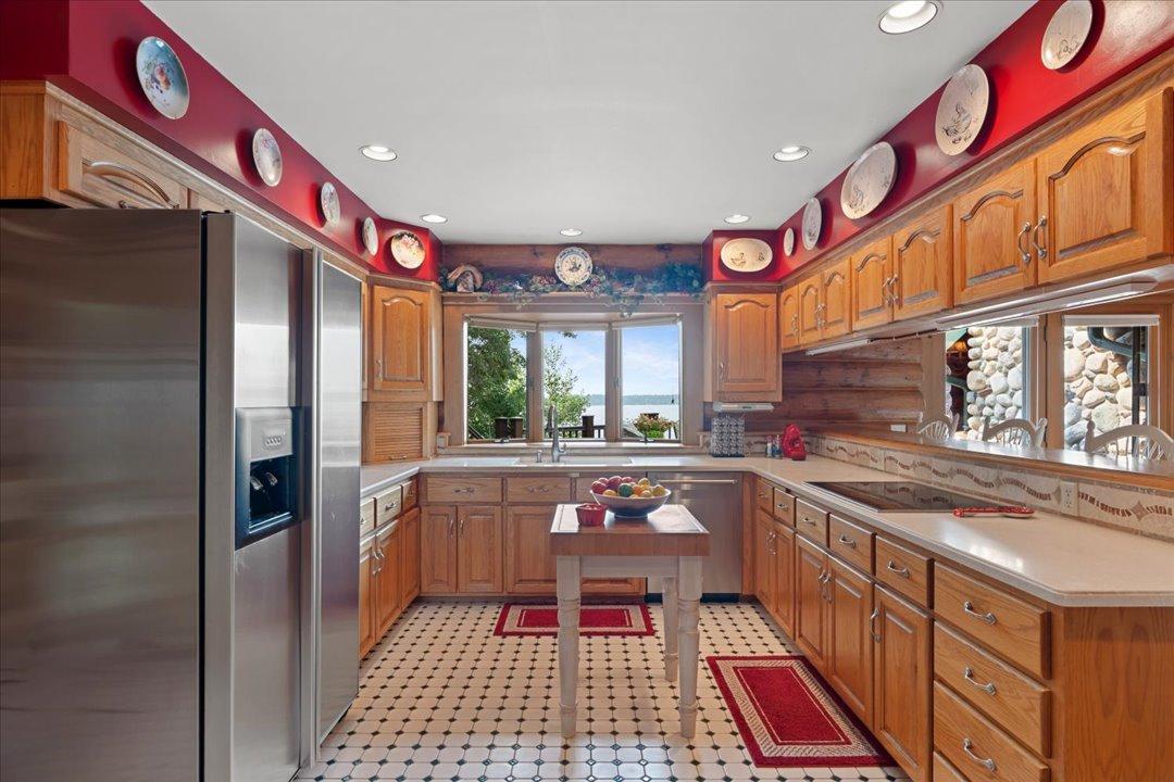 1990 single family home for sale at 2087 Perch Lane SW in Nisswa, MN — 3 bed, 4 bath (photo 8 of 57)