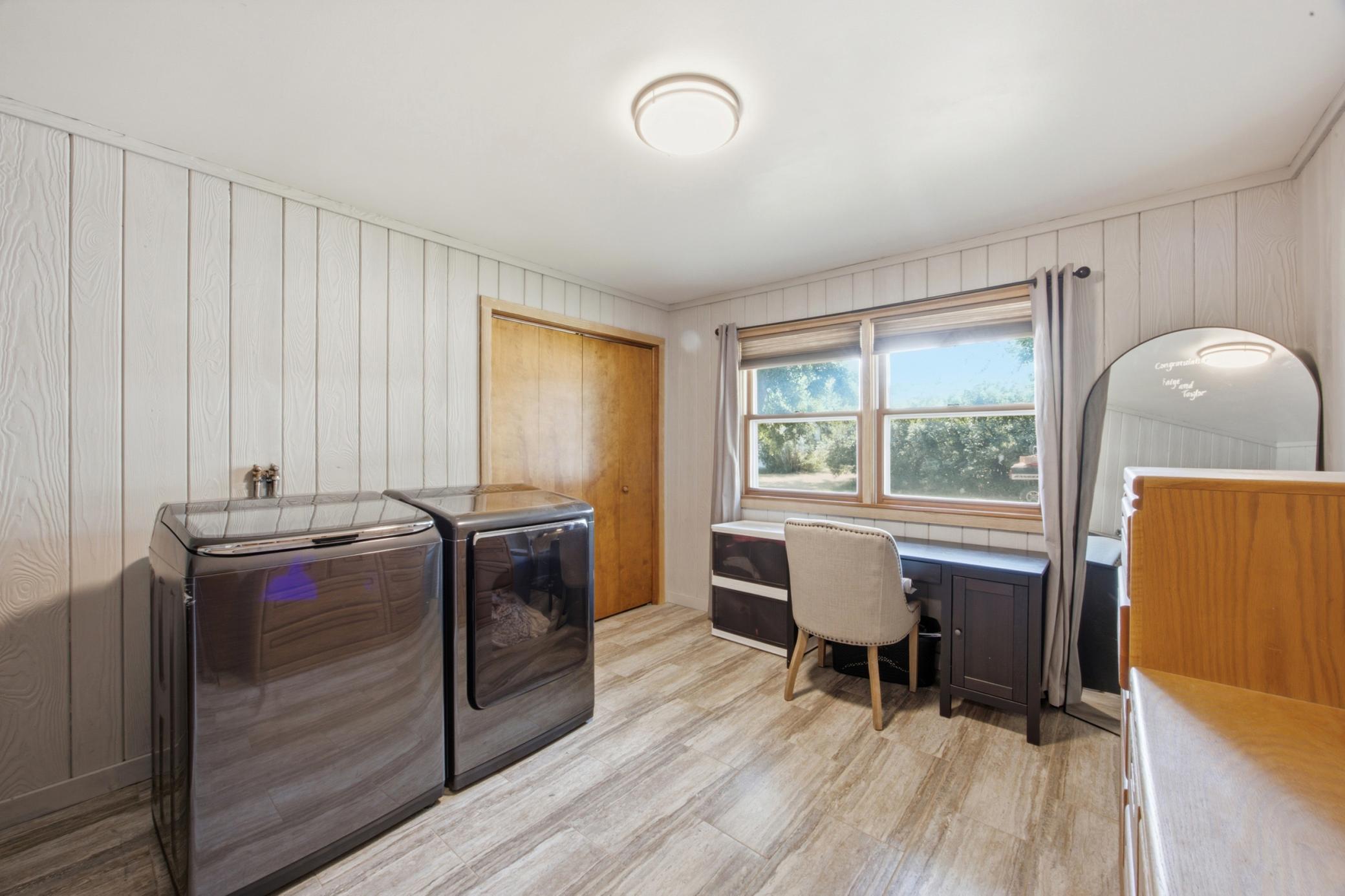 1964 single family home for sale at 250 4th Street in Arthur, ND — 4 bed, 2 bath (photo 22 of 42)