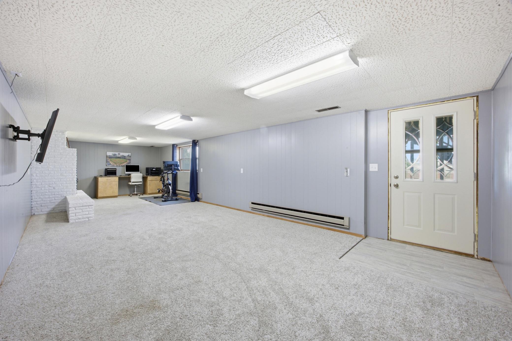 1964 single family home for sale at 250 4th Street in Arthur, ND — 4 bed, 2 bath (photo 26 of 42)